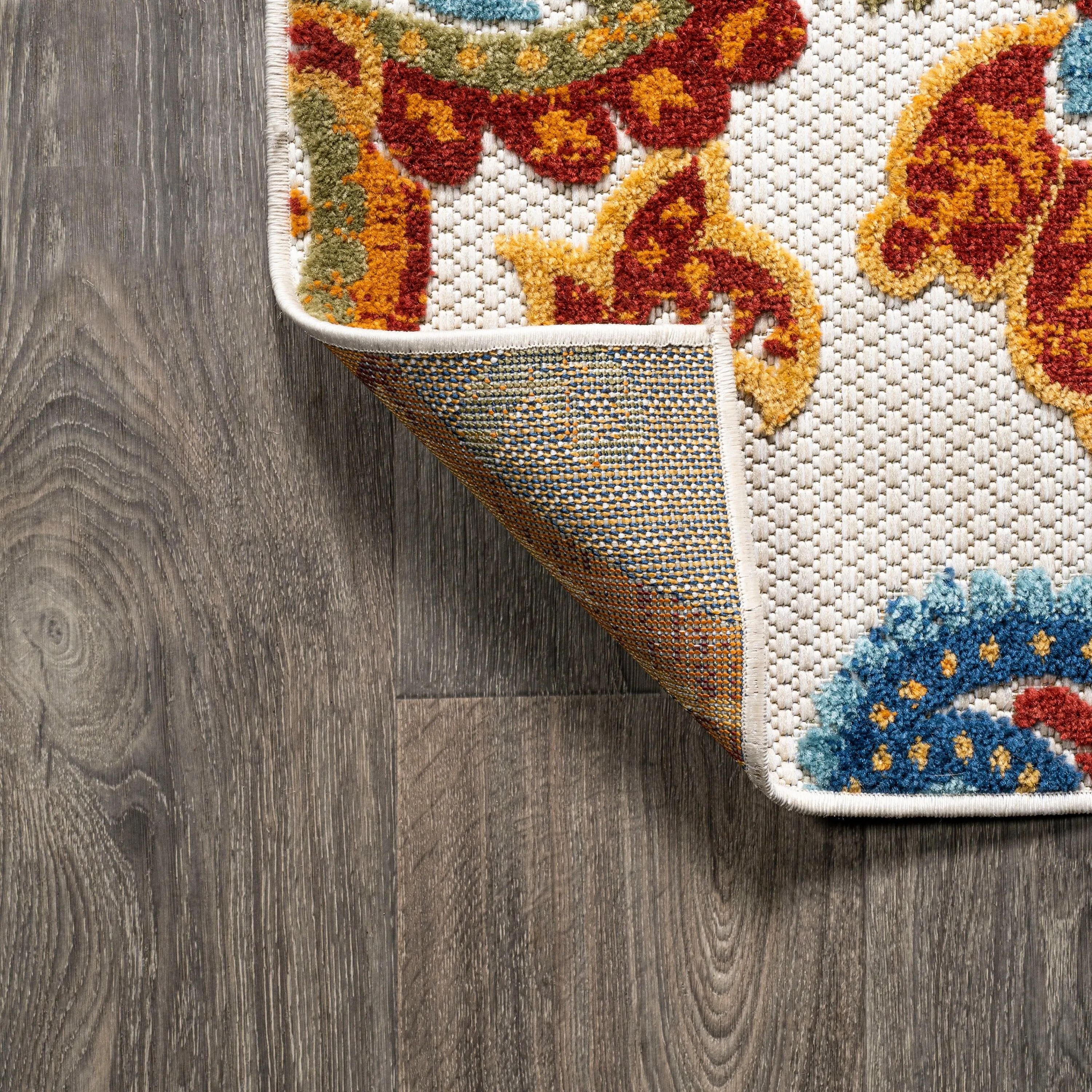 JONATHAN Y Lucena Paisley High-Low Indoor/Outdoor Area Rug