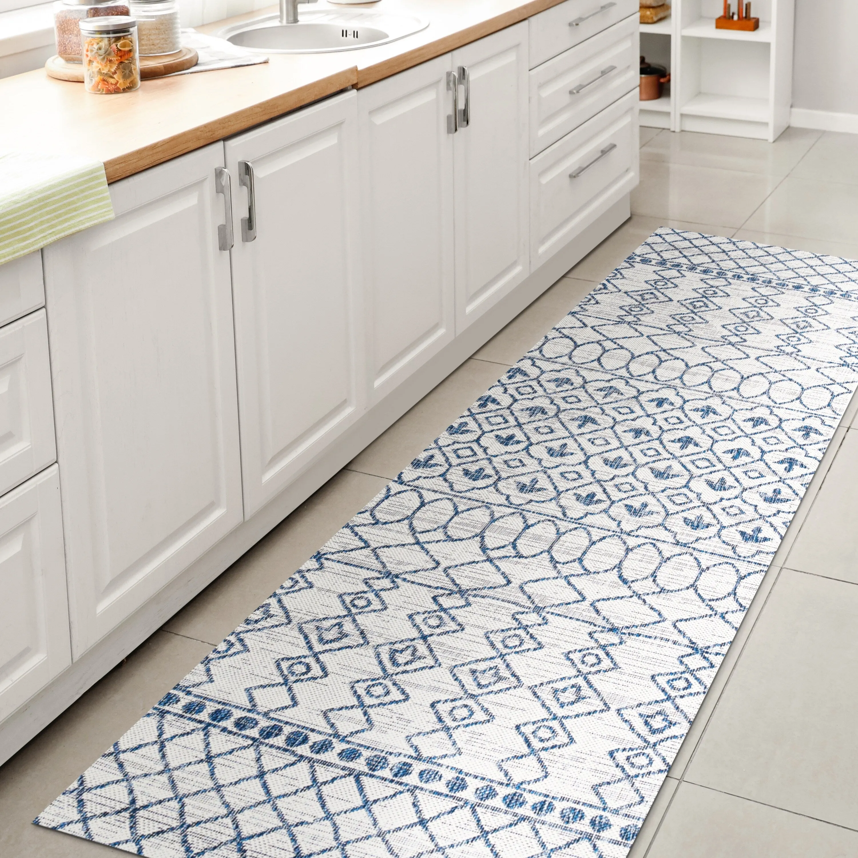 JONATHAN Y Nokat Tribal Bohemian Indoor/Outdoor Area Rug