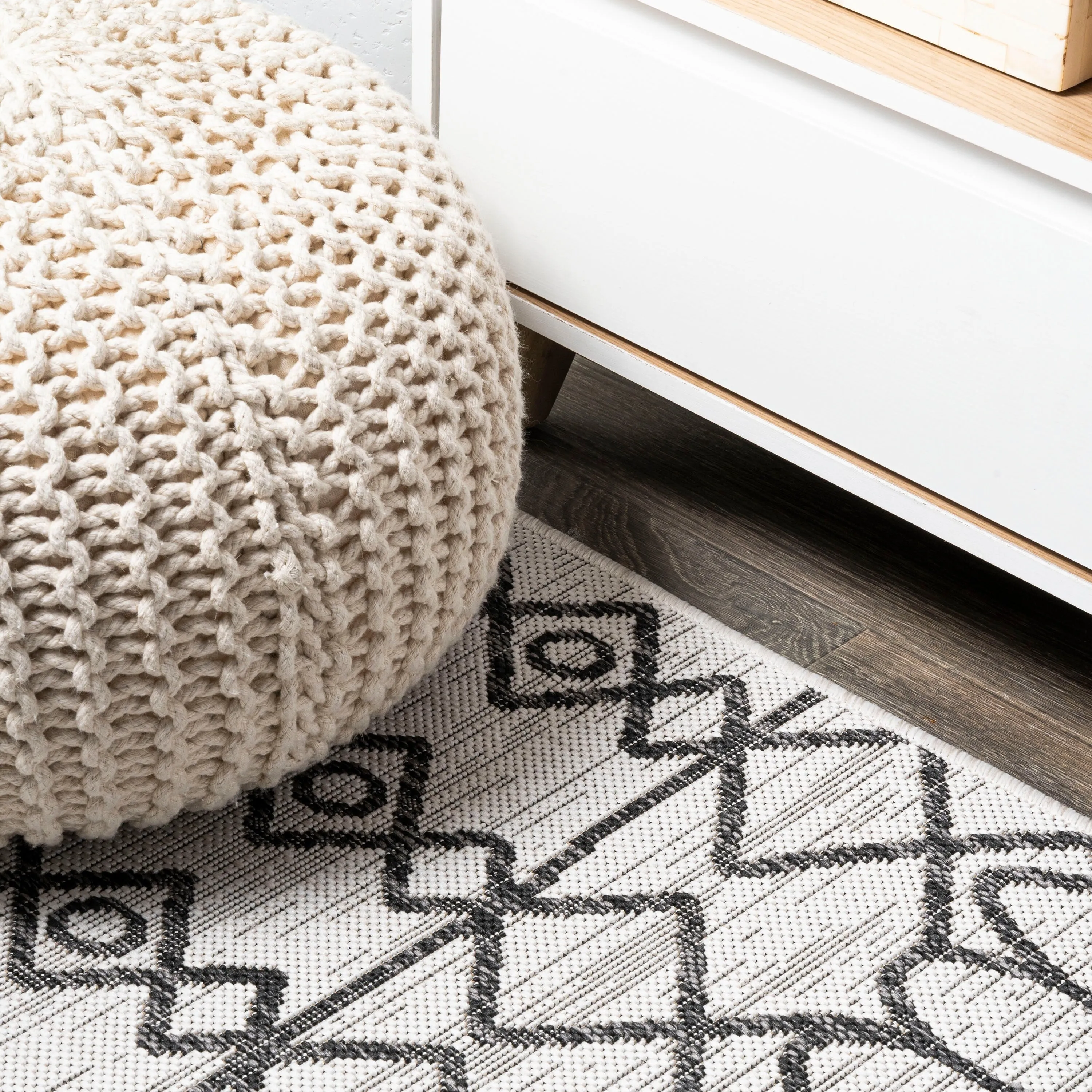 JONATHAN Y Nokat Tribal Bohemian Indoor/Outdoor Area Rug