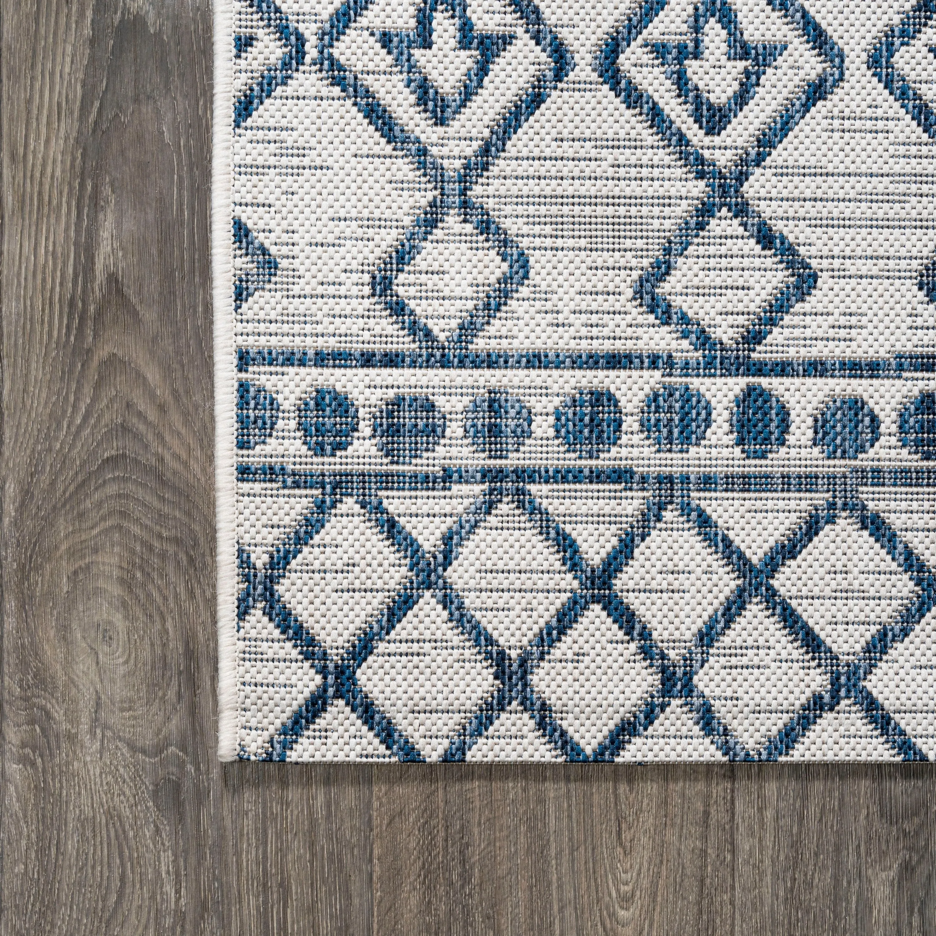 JONATHAN Y Nokat Tribal Bohemian Indoor/Outdoor Area Rug