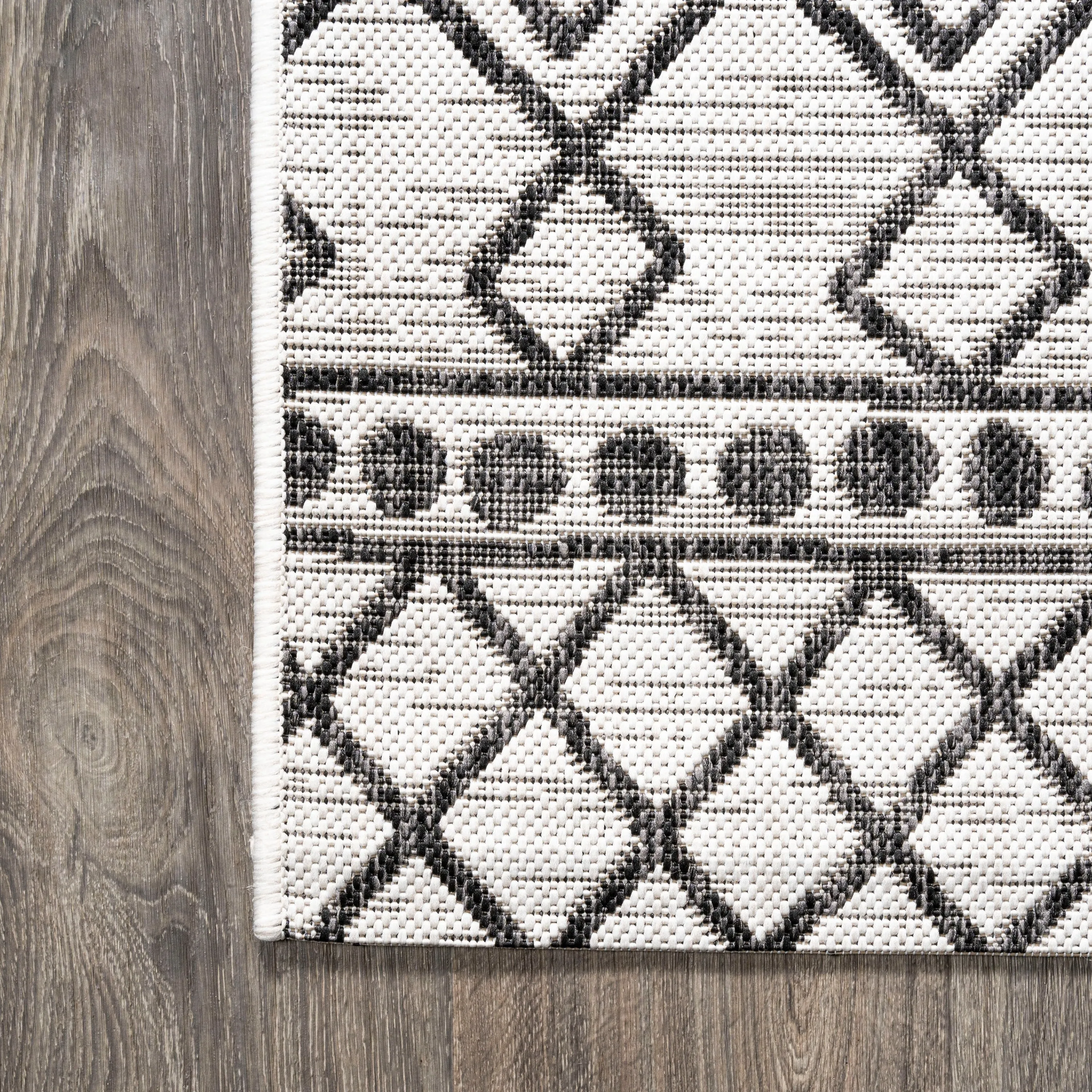 JONATHAN Y Nokat Tribal Bohemian Indoor/Outdoor Area Rug