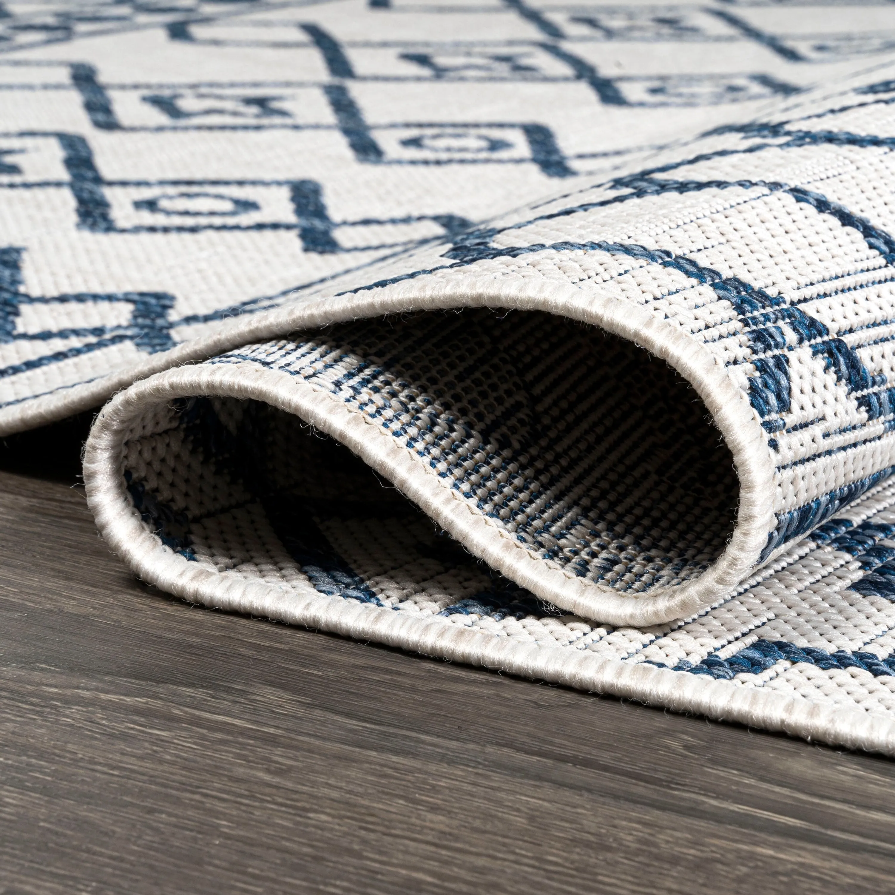 JONATHAN Y Nokat Tribal Bohemian Indoor/Outdoor Area Rug
