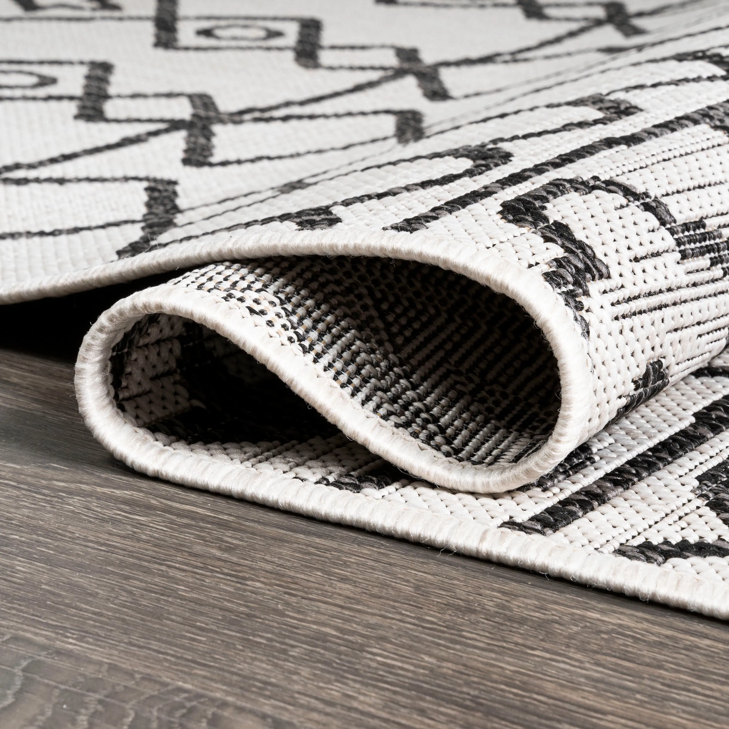 JONATHAN Y Nokat Tribal Bohemian Indoor/Outdoor Area Rug