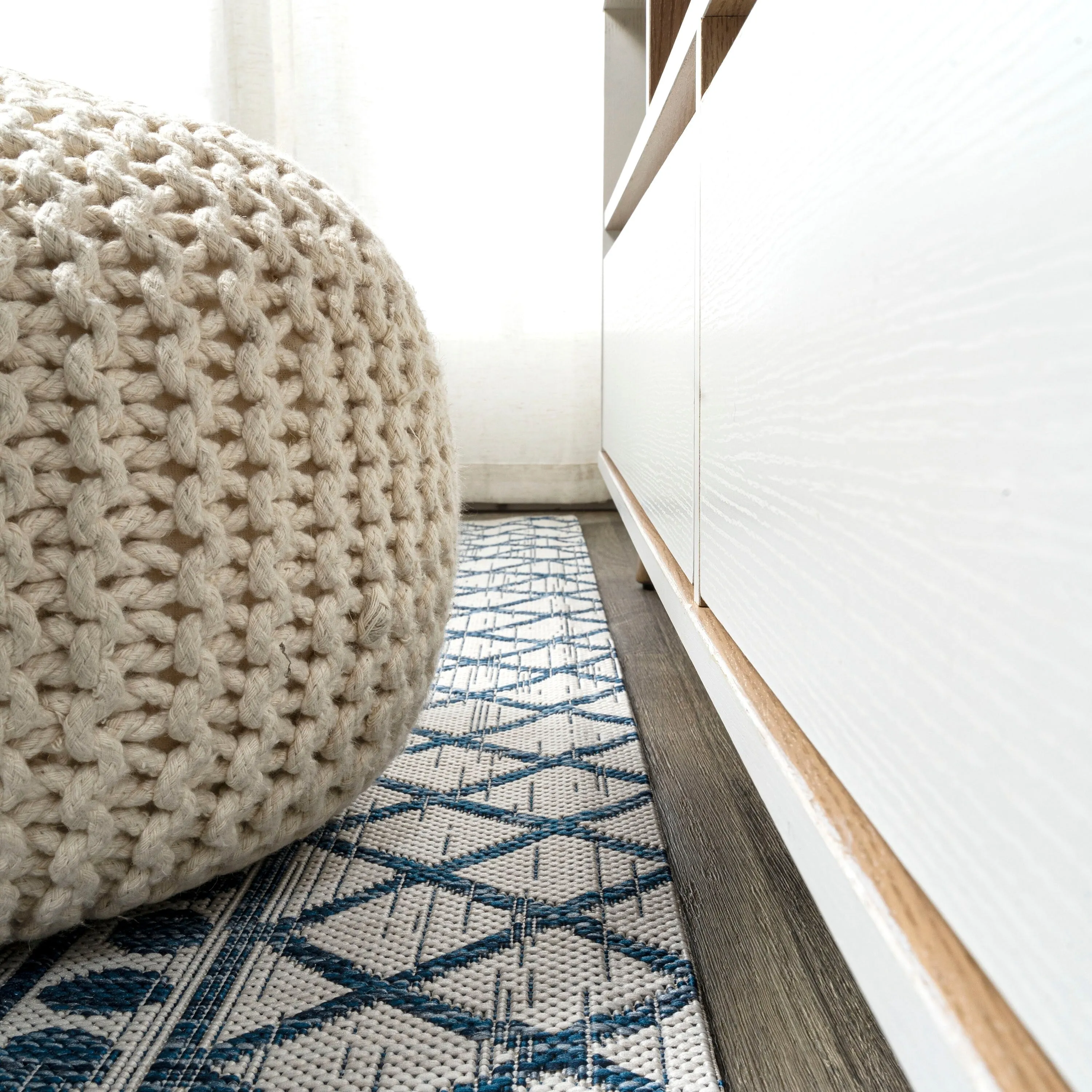 JONATHAN Y Nokat Tribal Bohemian Indoor/Outdoor Area Rug