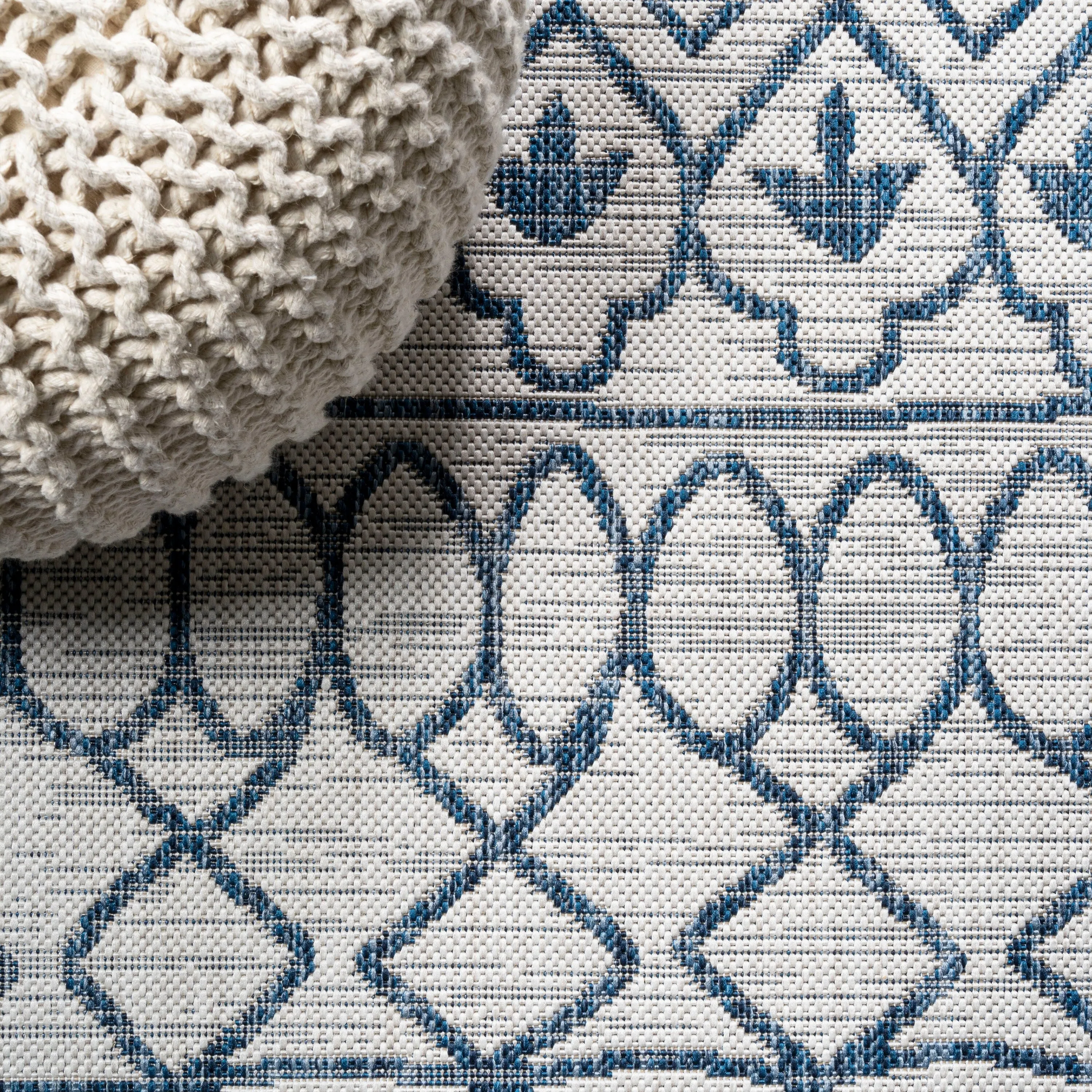 JONATHAN Y Nokat Tribal Bohemian Indoor/Outdoor Area Rug