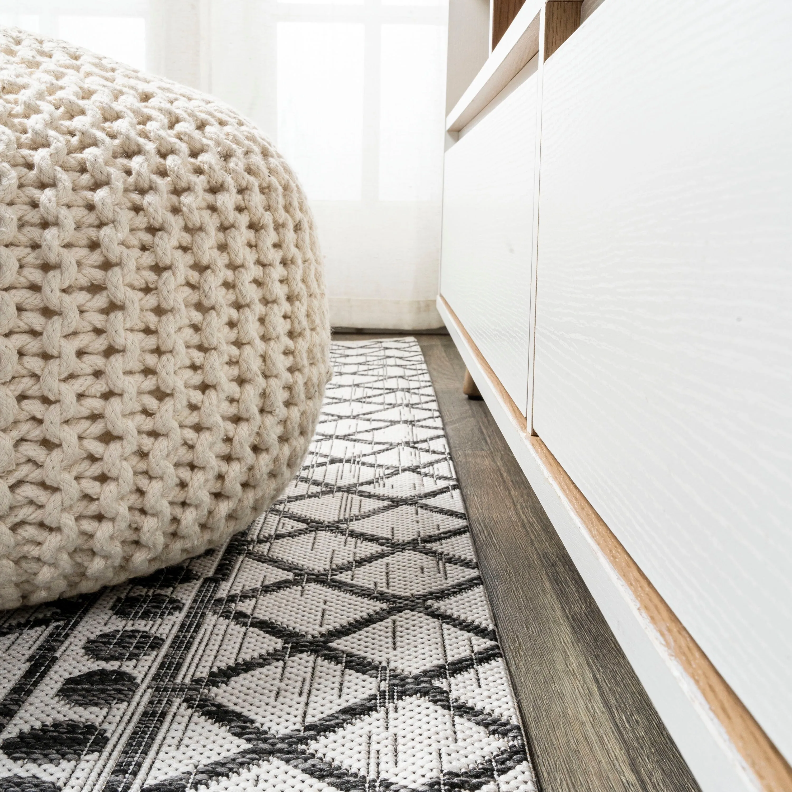 JONATHAN Y Nokat Tribal Bohemian Indoor/Outdoor Area Rug
