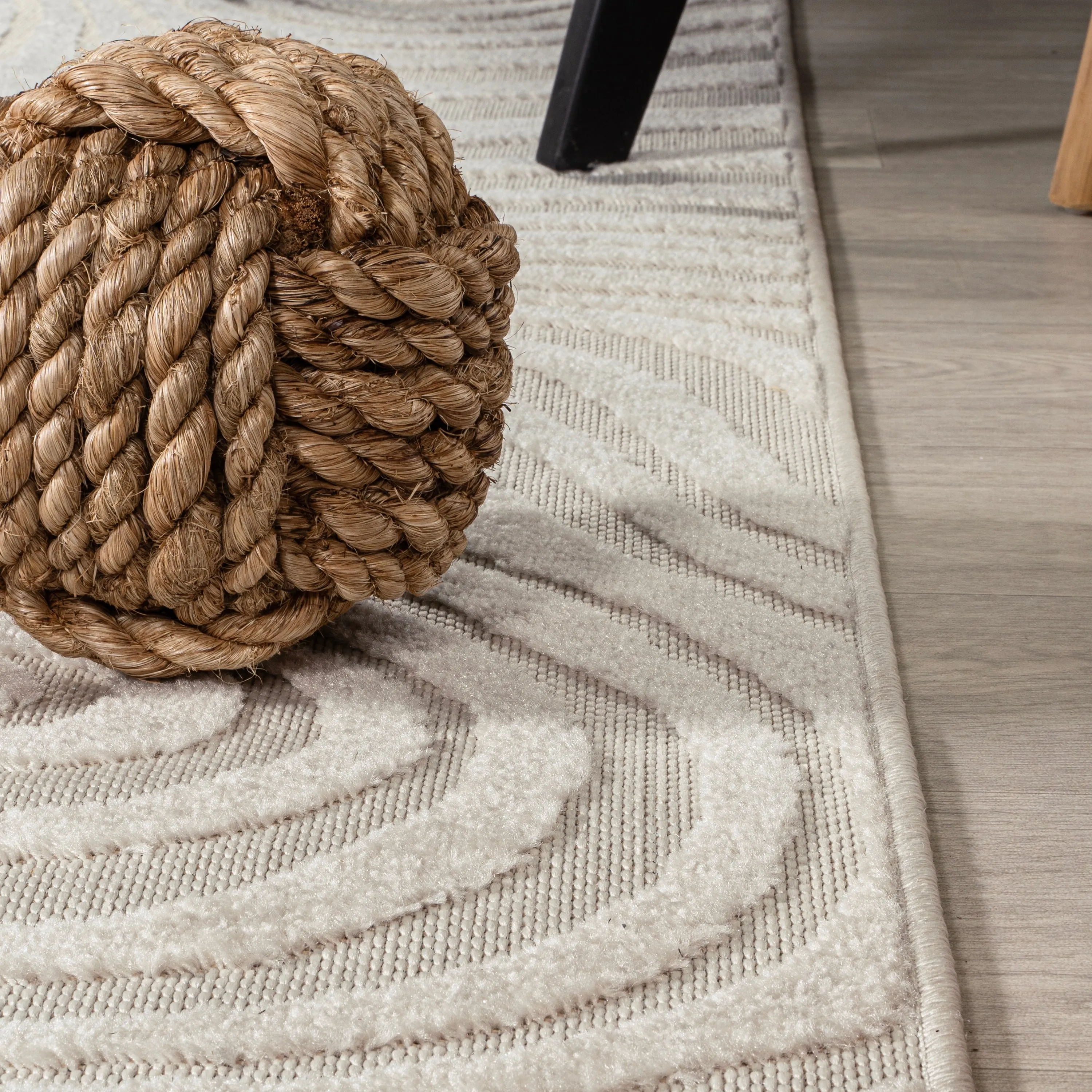 JONATHAN Y Nordby Abstract Groovy Striped Area Rug