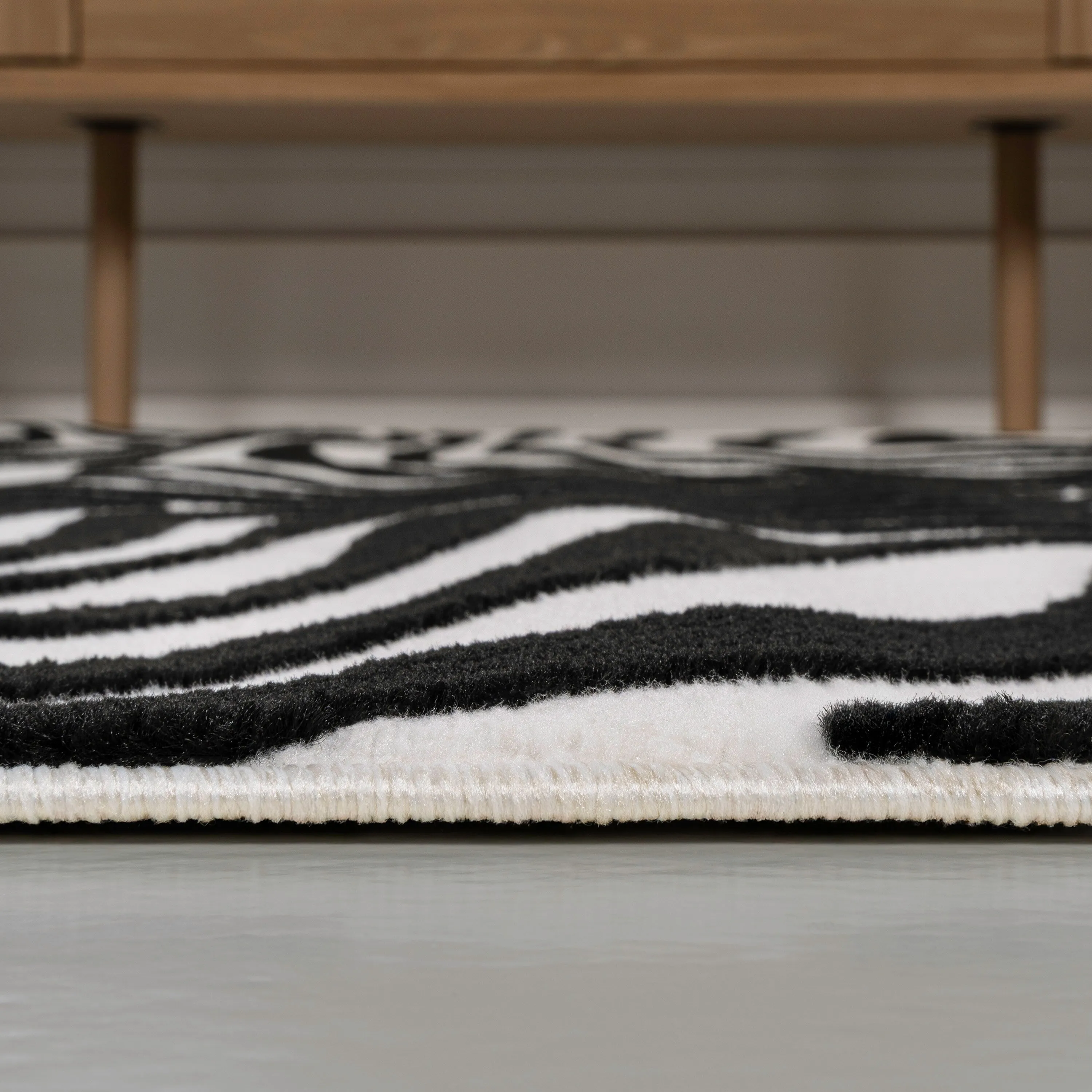 JONATHAN Y Nordby Abstract Groovy Striped Area Rug