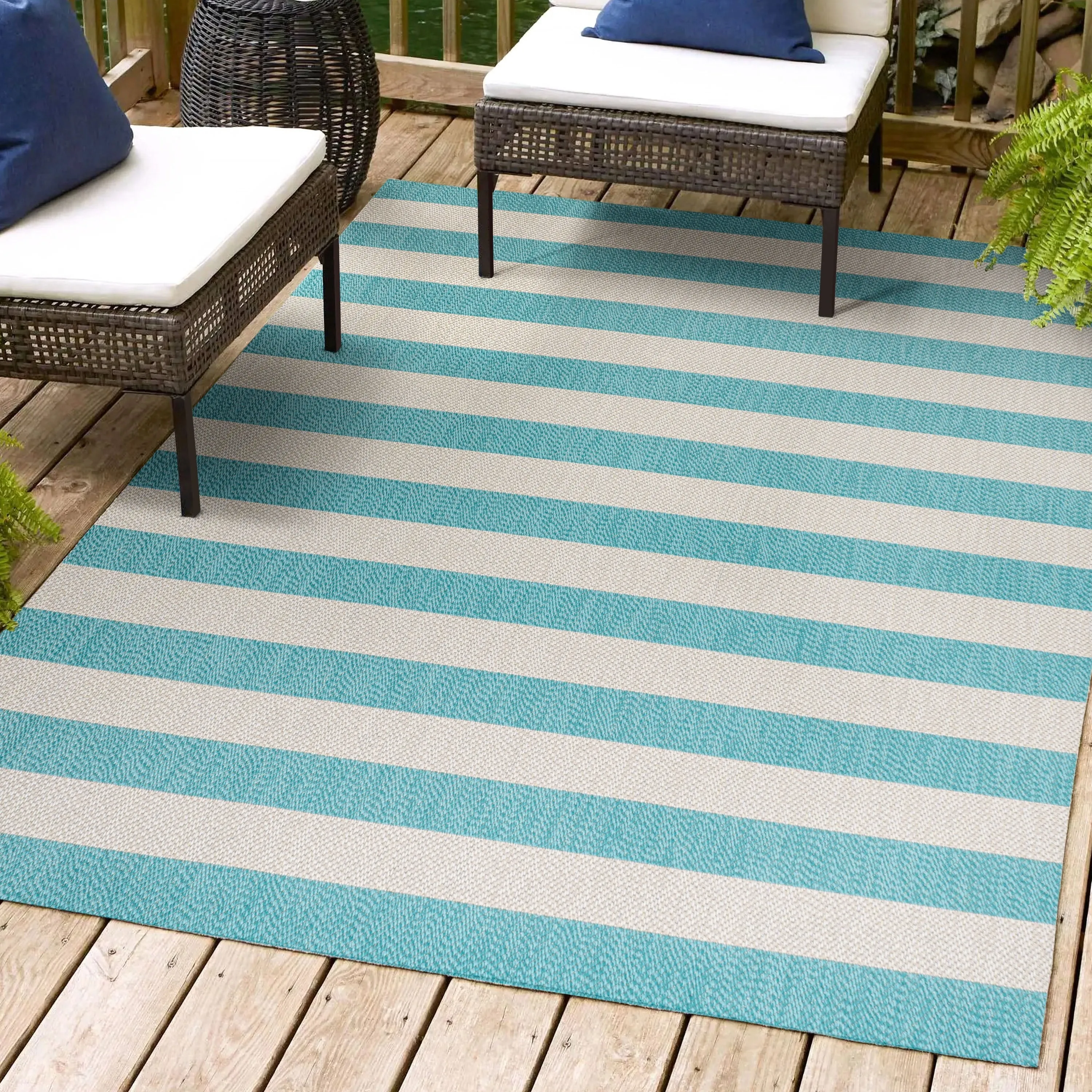 JONATHAN Y Vinales Two-Tone Wide Stripe Indoor/Outdoor Area Rug