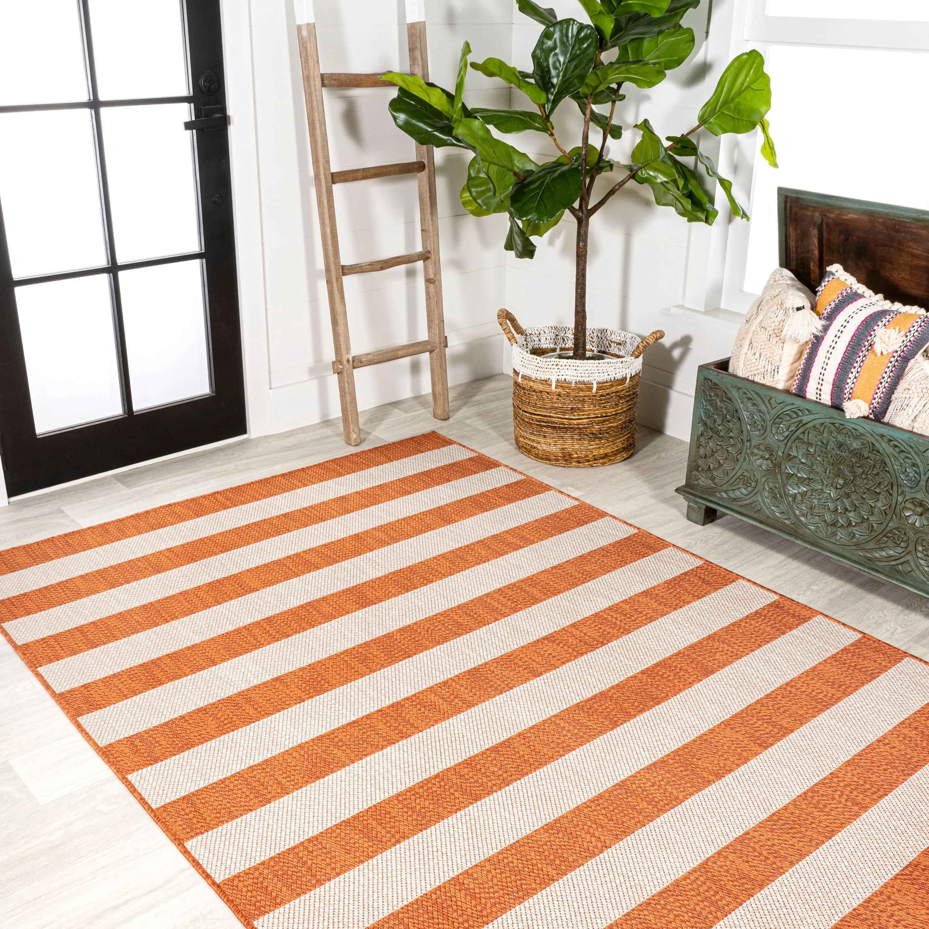 JONATHAN Y Vinales Two-Tone Wide Stripe Indoor/Outdoor Area Rug
