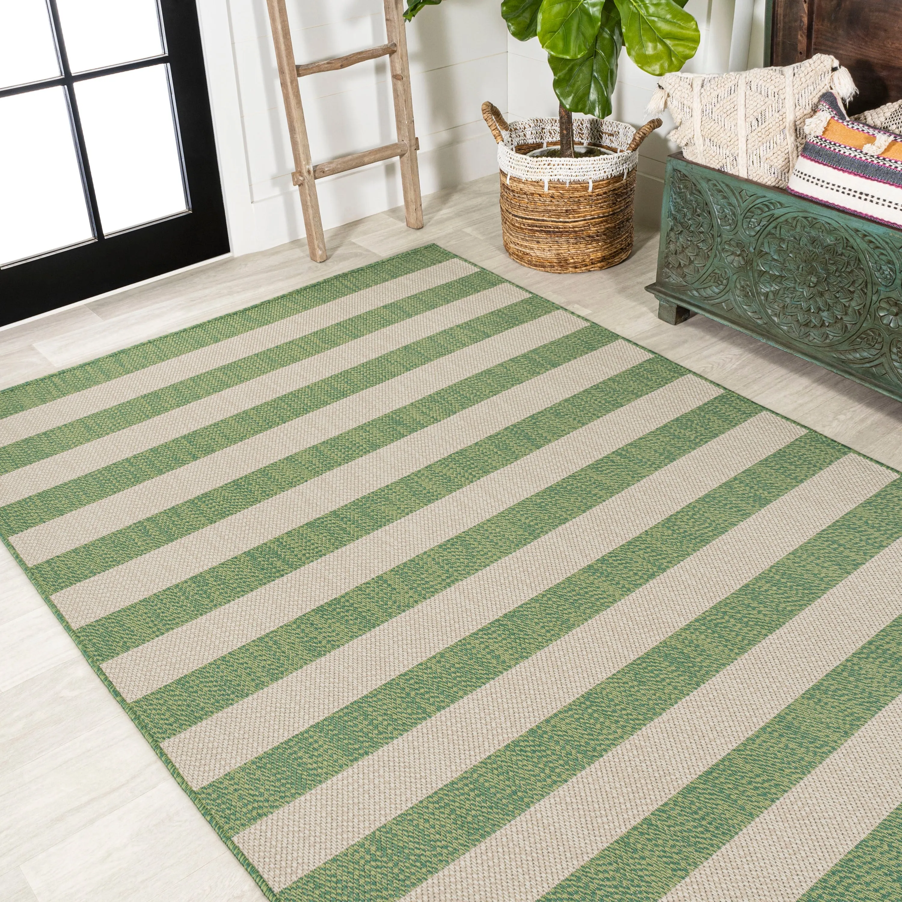 JONATHAN Y Vinales Two-Tone Wide Stripe Indoor/Outdoor Area Rug