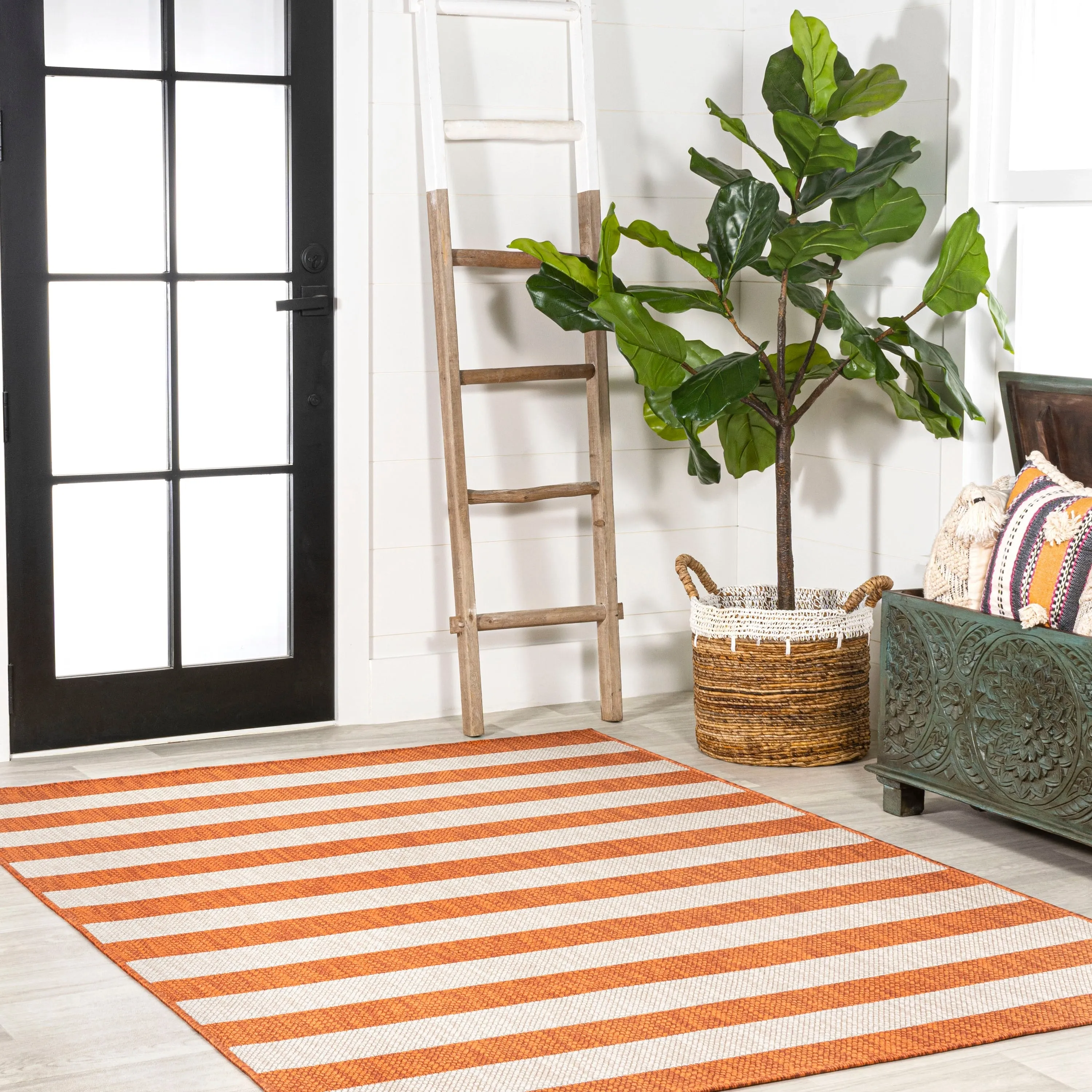 JONATHAN Y Vinales Two-Tone Wide Stripe Indoor/Outdoor Area Rug