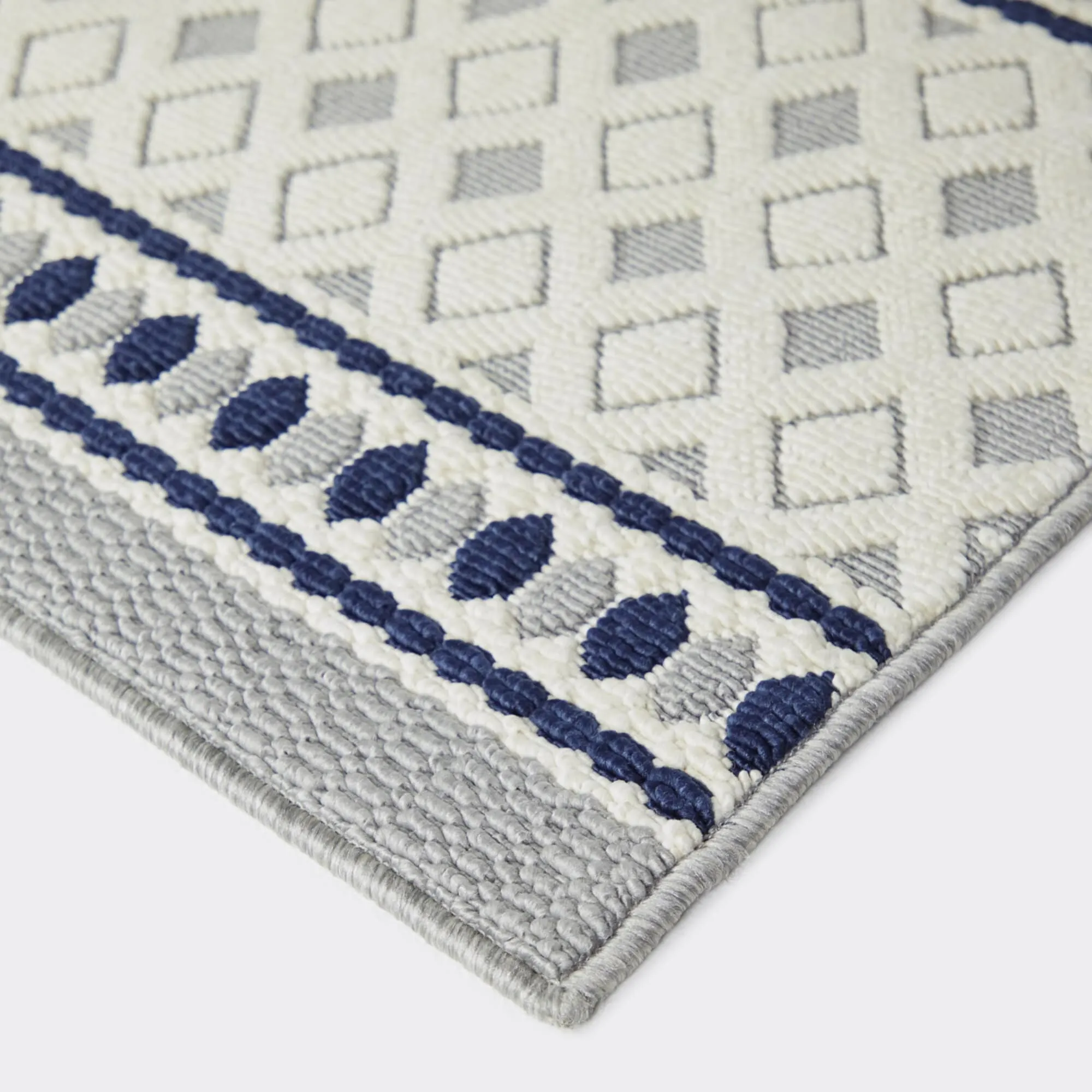 Julius Transitional Stripe Indoor/Outdoor Area Rug
