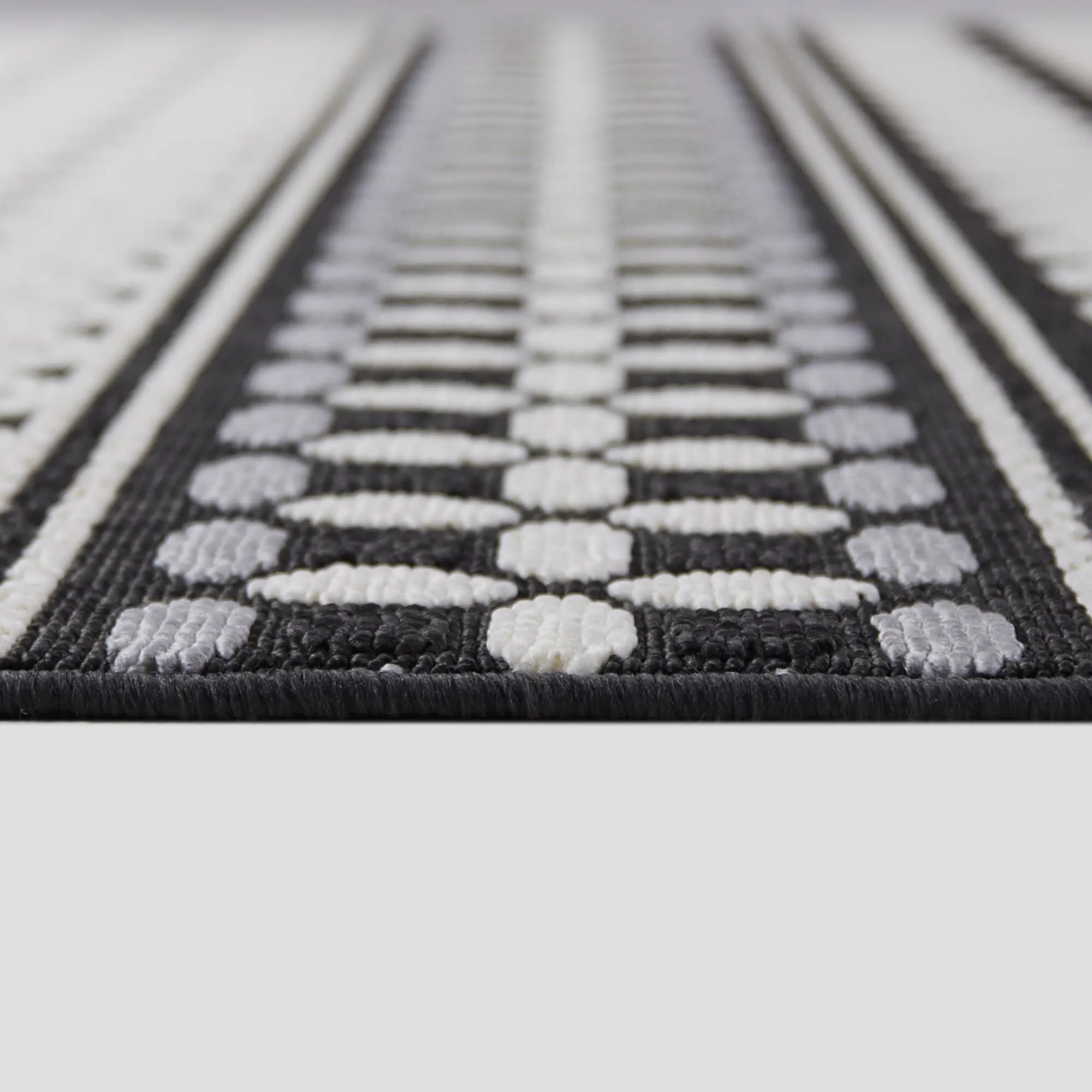 Julius Transitional Stripe Indoor/Outdoor Area Rug