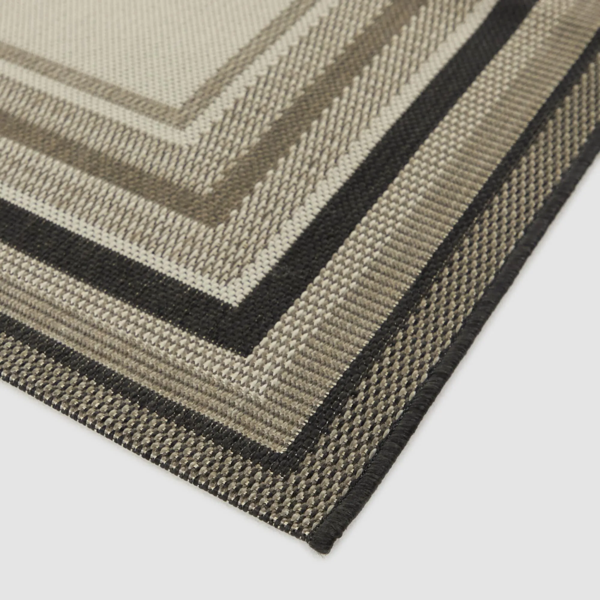 Kalena Bordered Indoor/Outdoor Area Rug