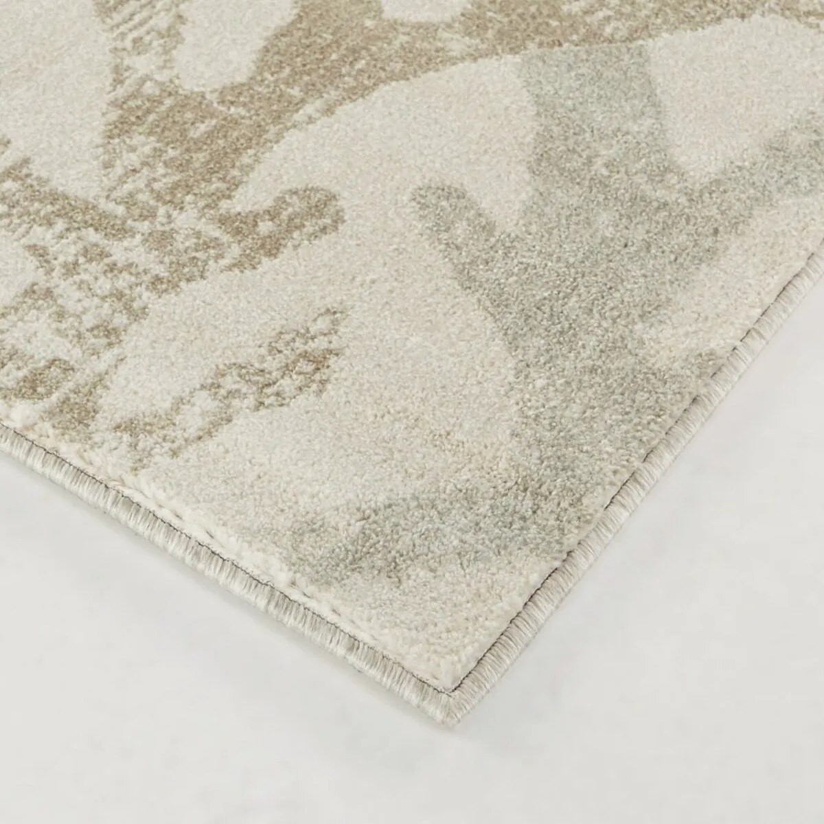 Kell Coastal Coral Print Area Rug