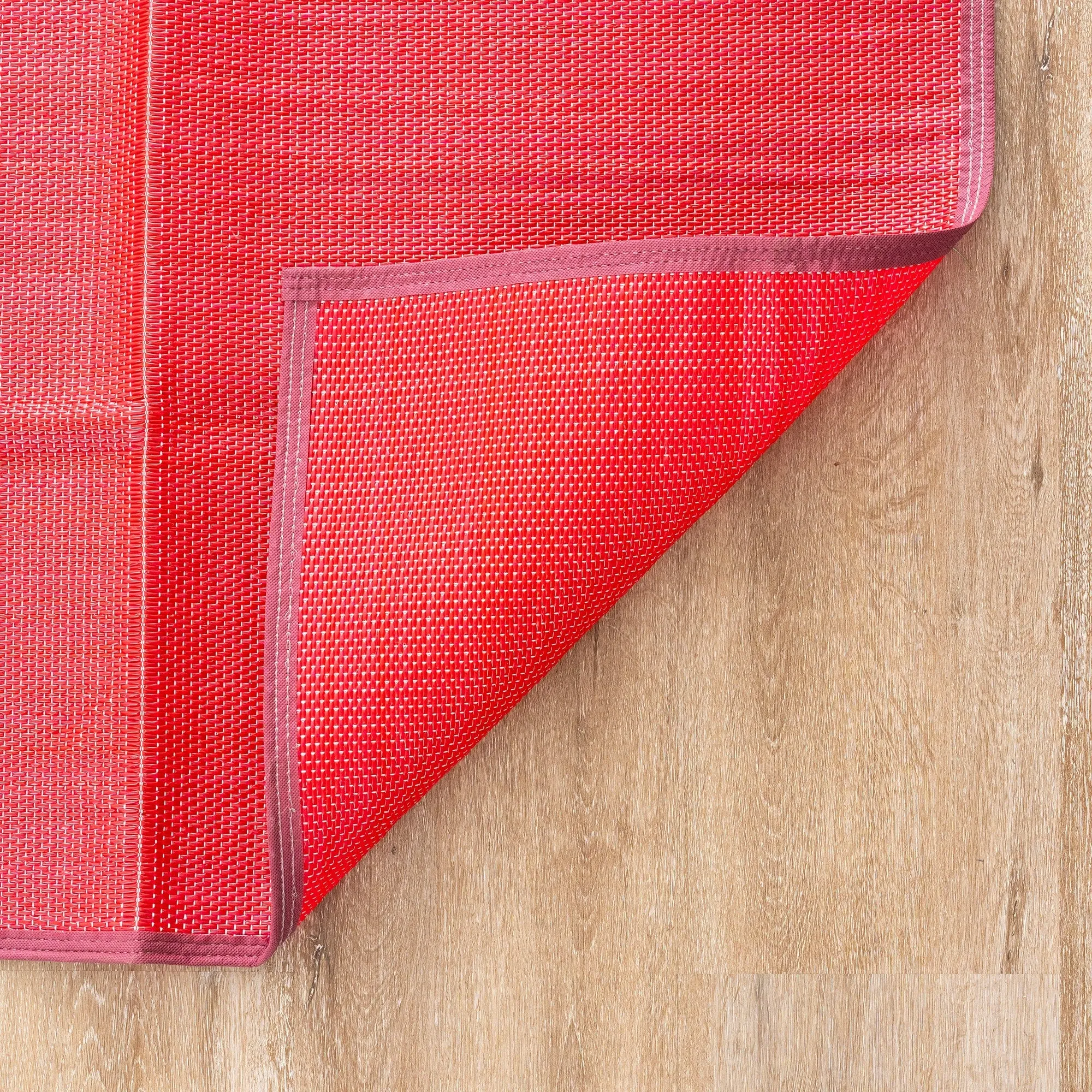 Lalune Beach Solid Color Indoor Outdoor Polypropylene Area Rug