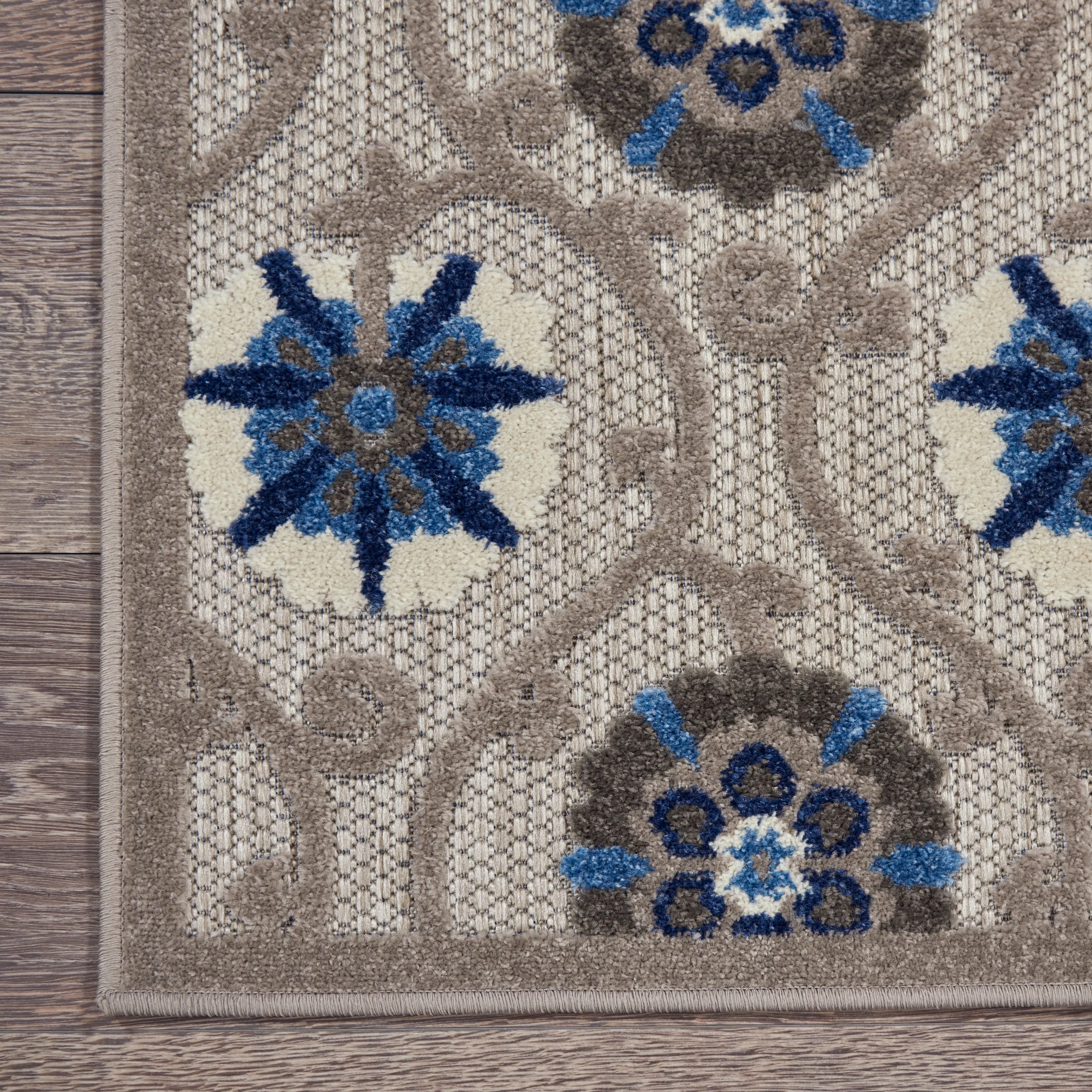 Lanikai Floral Indoor/ Outdoor Area Rug by Havenside Home