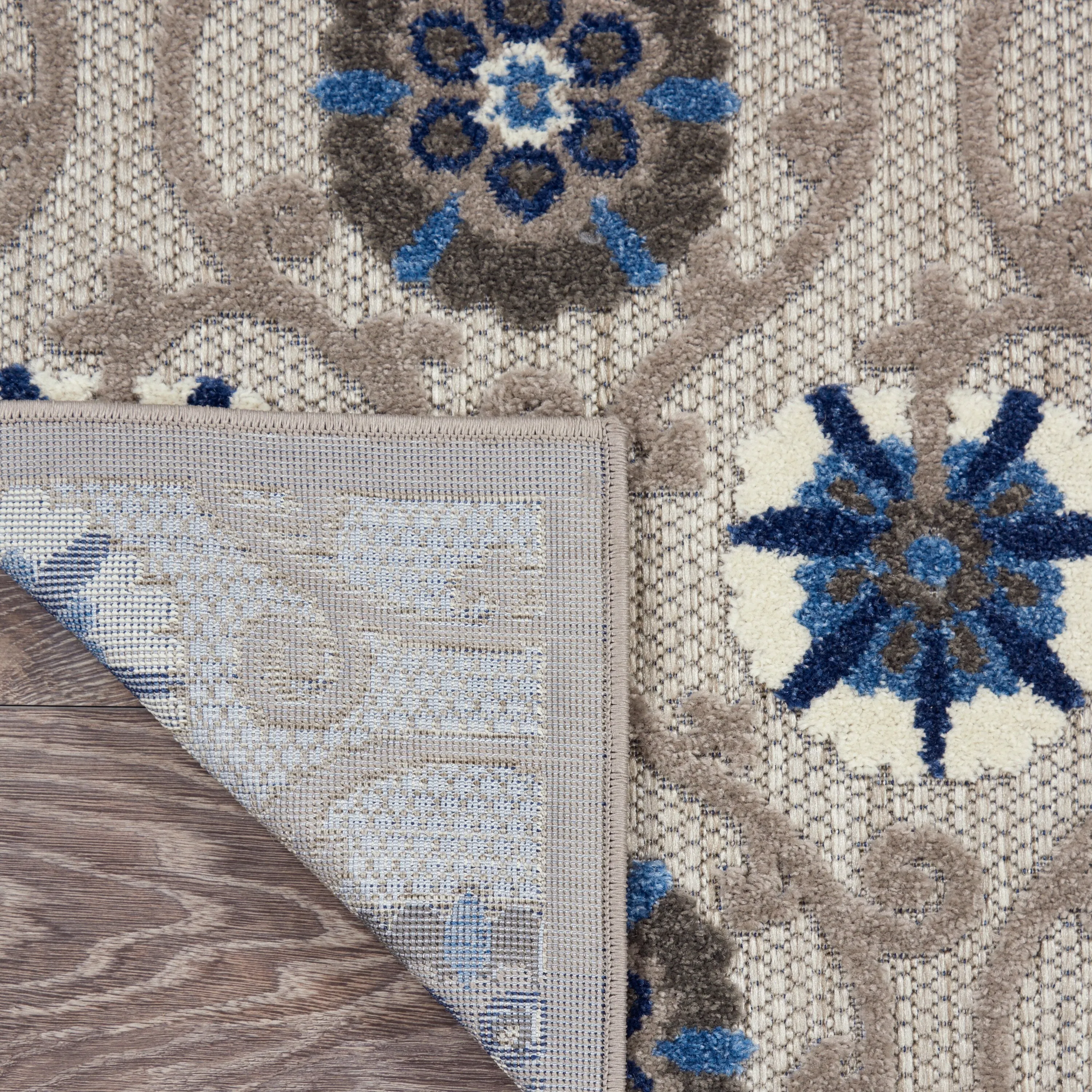 Lanikai Floral Indoor/ Outdoor Area Rug by Havenside Home