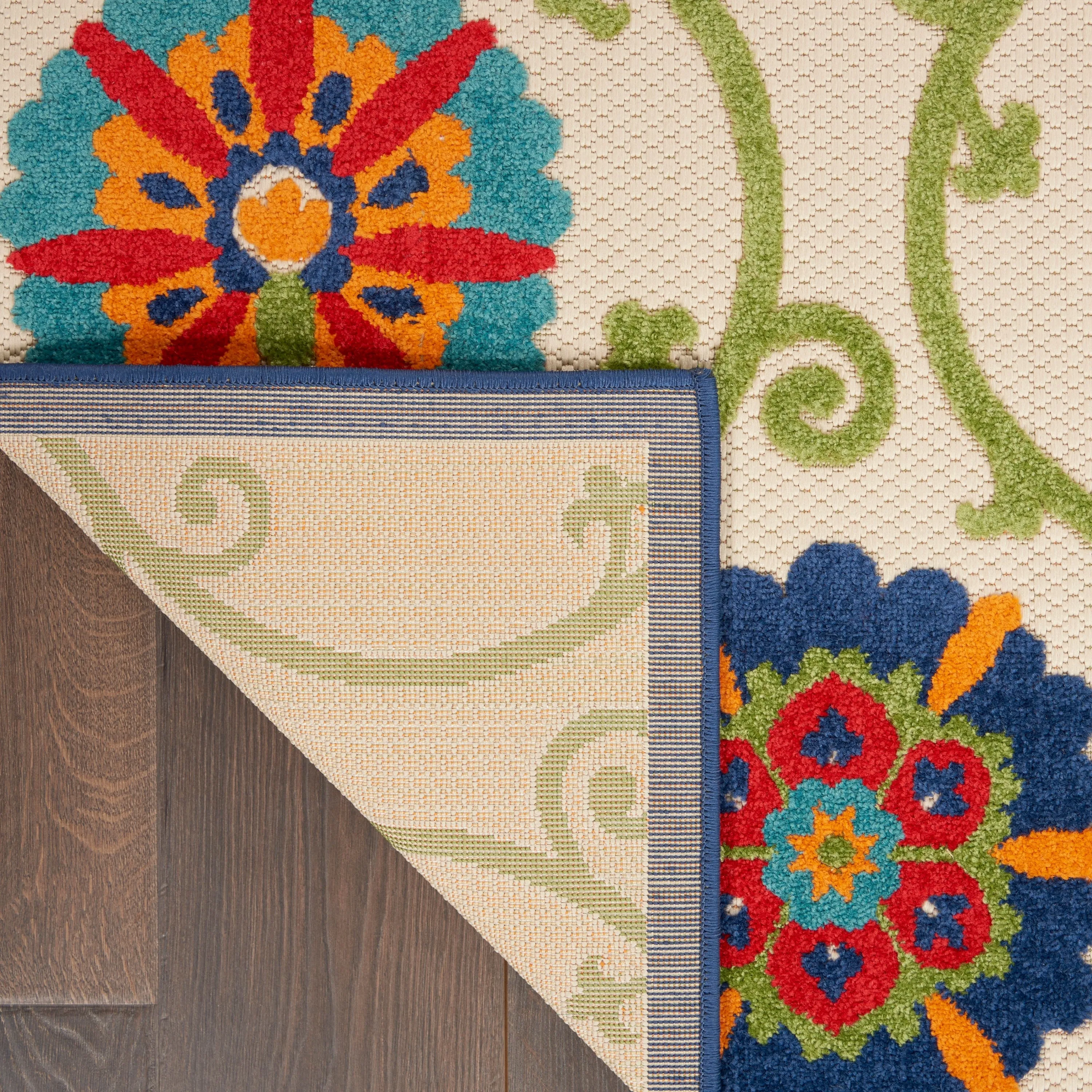 Lanikai Floral Indoor/ Outdoor Area Rug by Havenside Home