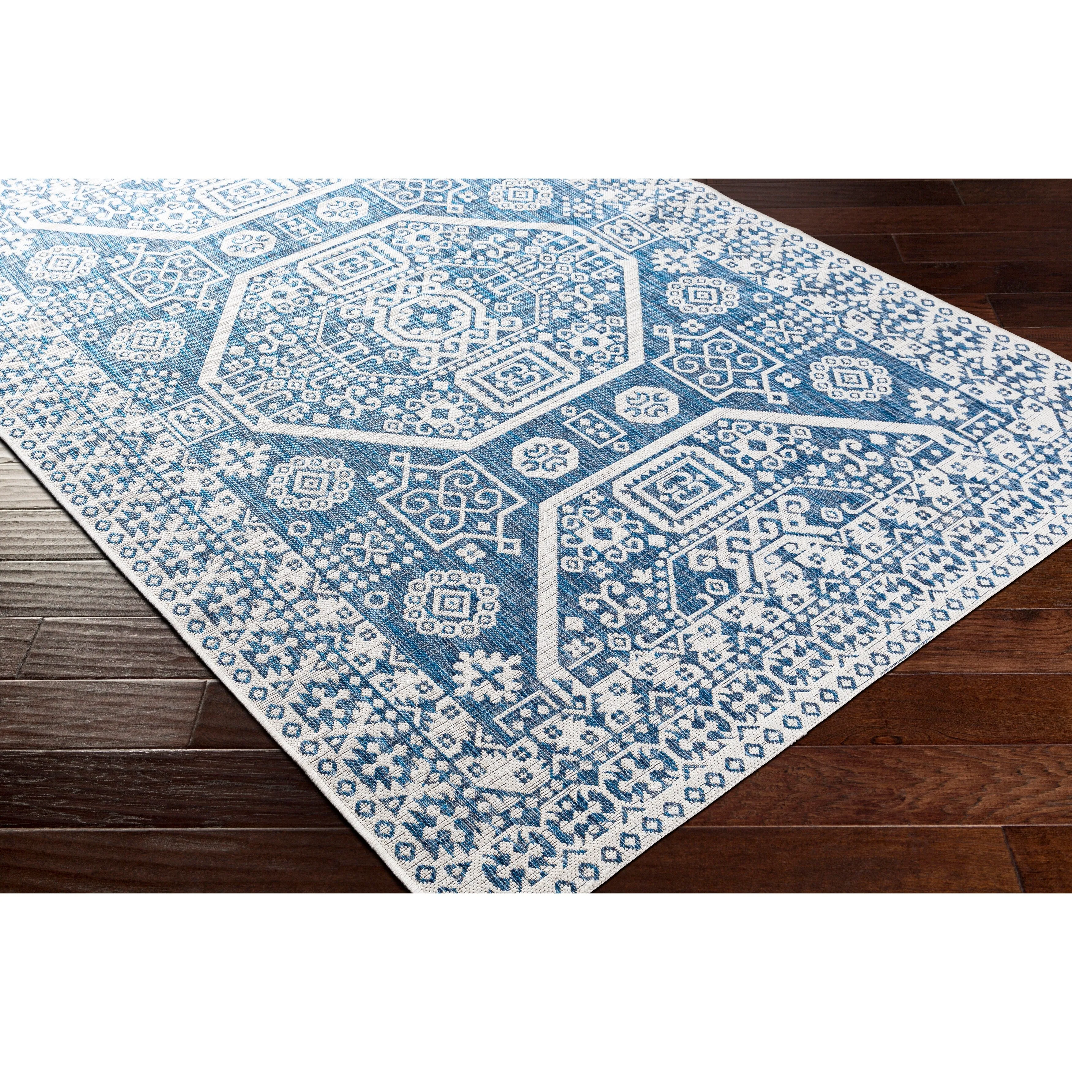 Lavon Indoor/ Outdoor Nomad Area Rug