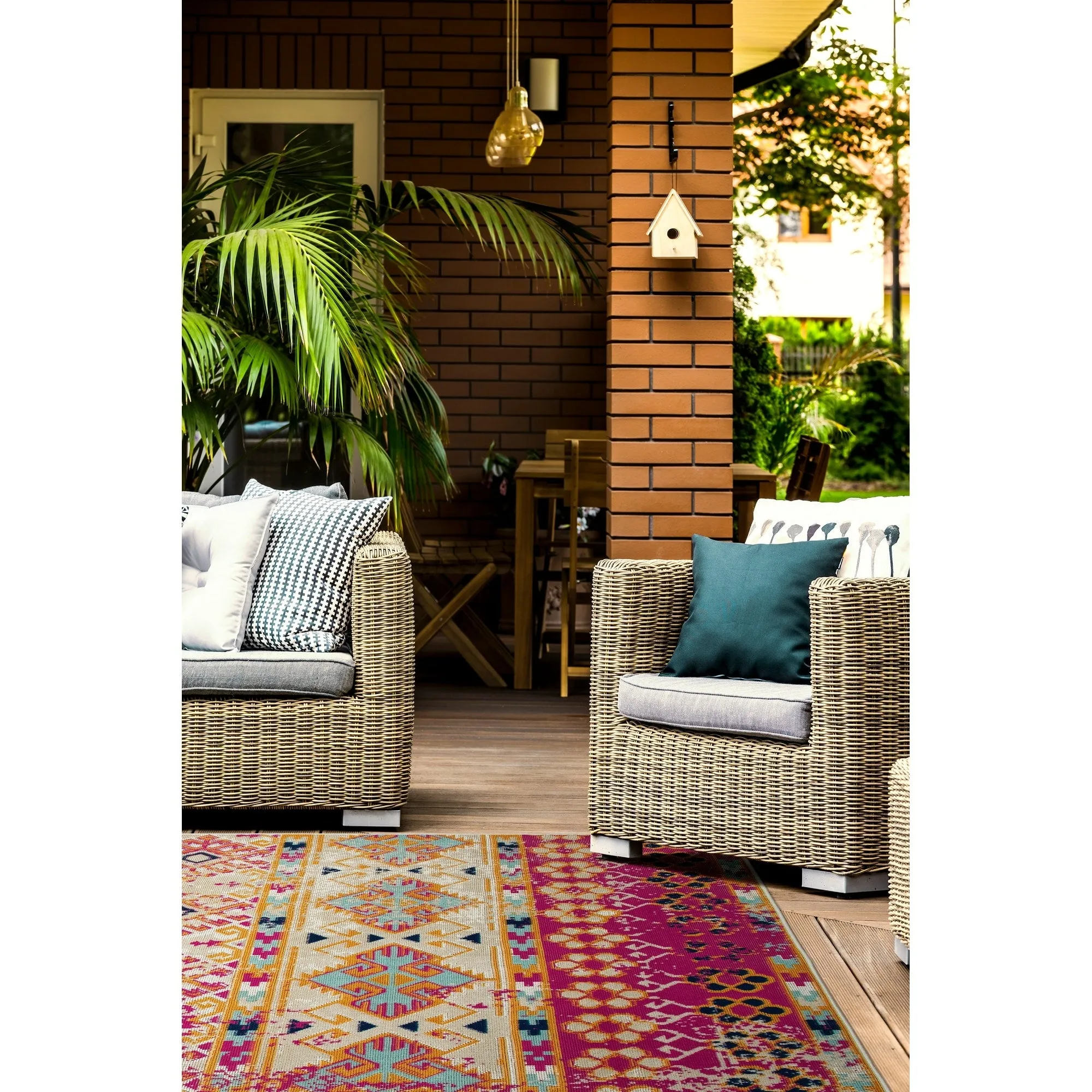 Legata Collection Pink Machine-Made Indoor/OutdoorArea Rug
