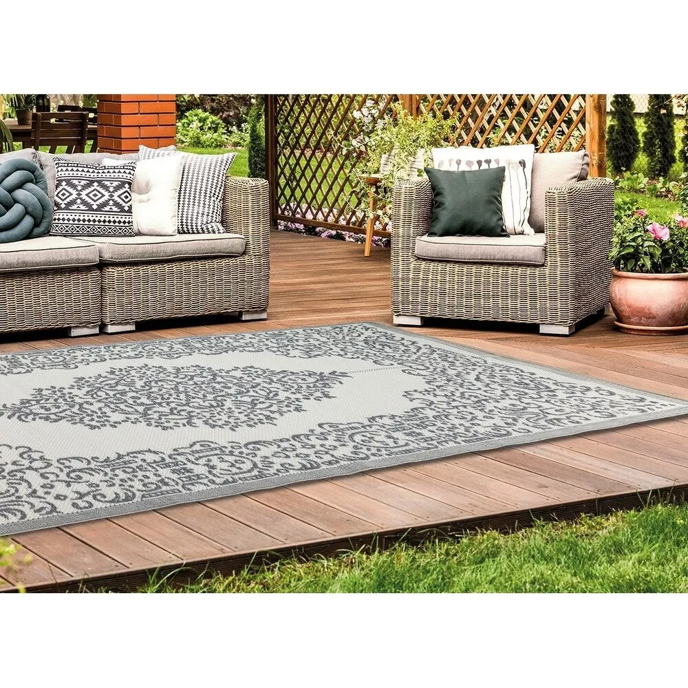 Lightweight Indoor Outdoor Reversible Area Rug - 5.9 x 8.9 Feet - Medallion Oriental- Grey - N/A