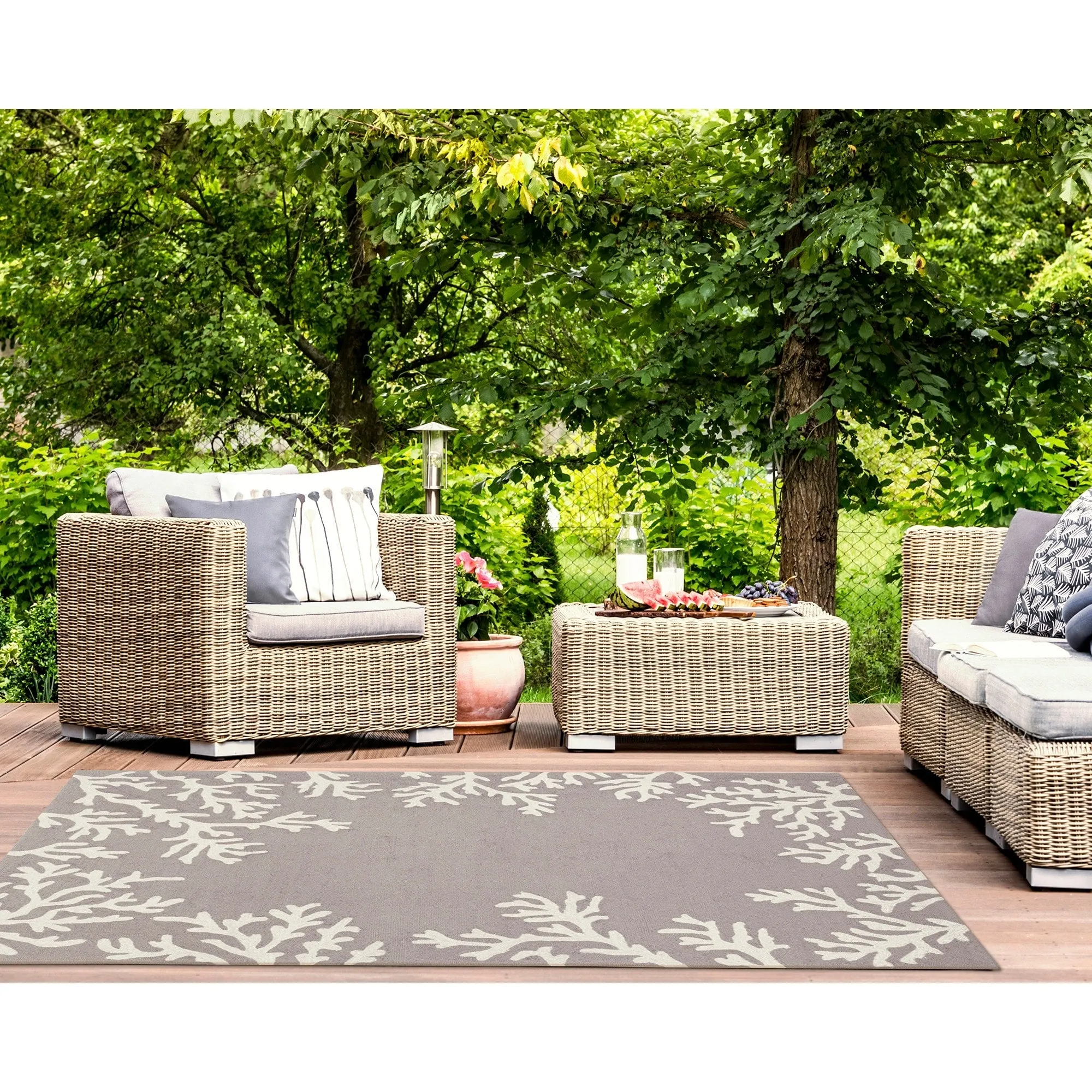 Liora Manne Capri Coral Border Indoor/Outdoor Rug