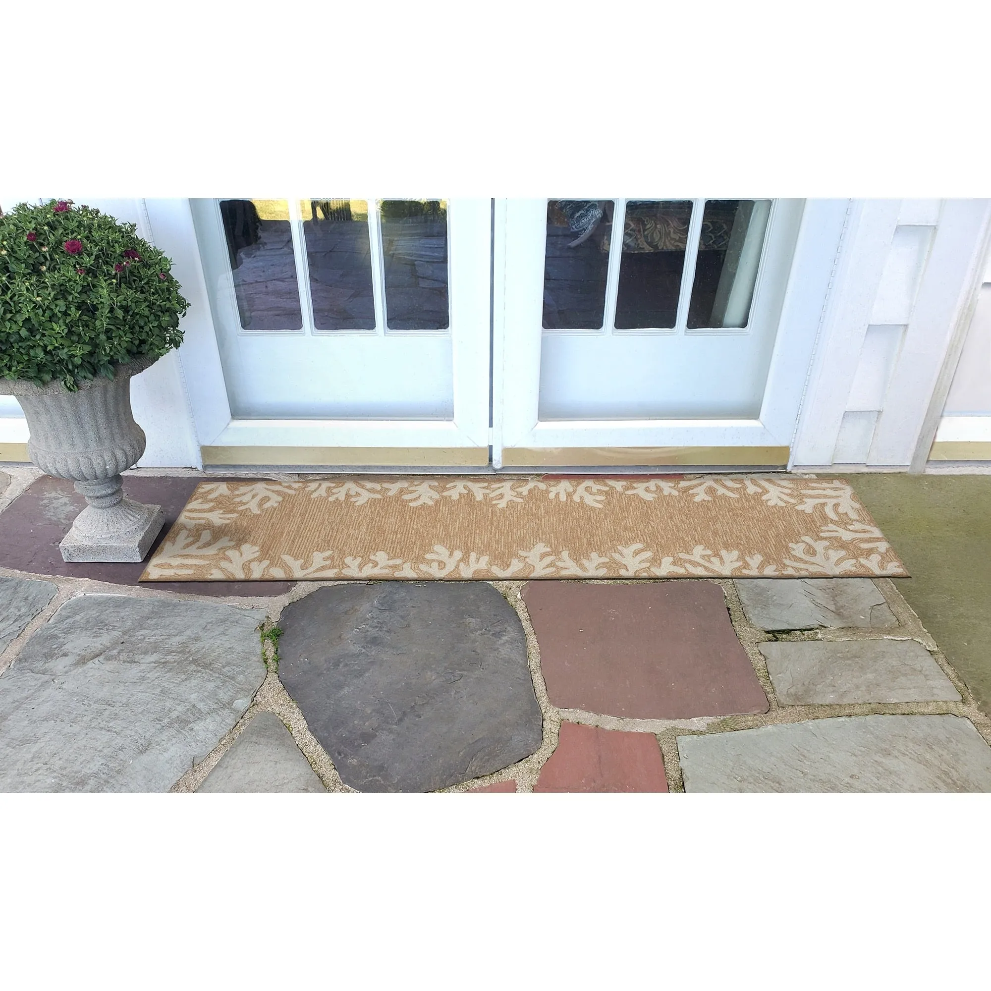 Liora Manne Capri Coral Border Indoor/Outdoor Rug