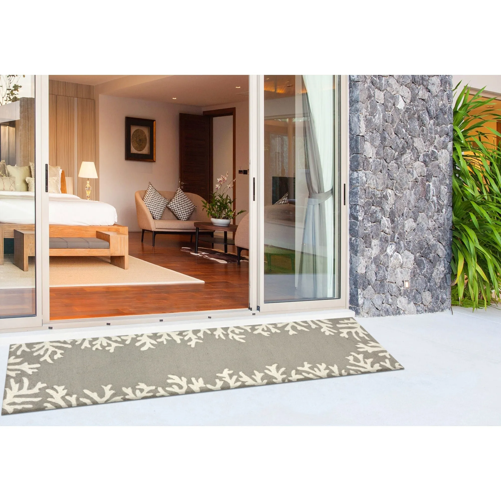 Liora Manne Capri Coral Border Indoor/Outdoor Rug