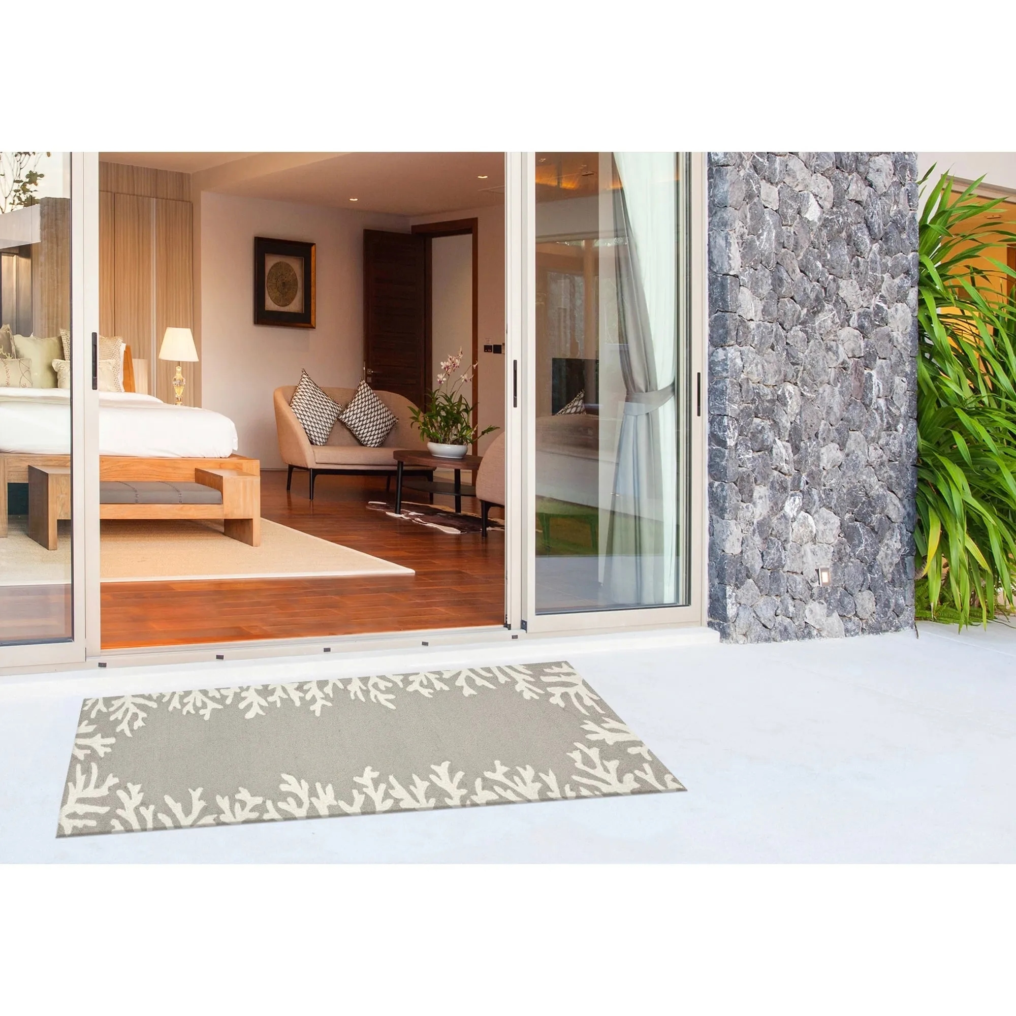 Liora Manne Capri Coral Border Indoor/Outdoor Rug