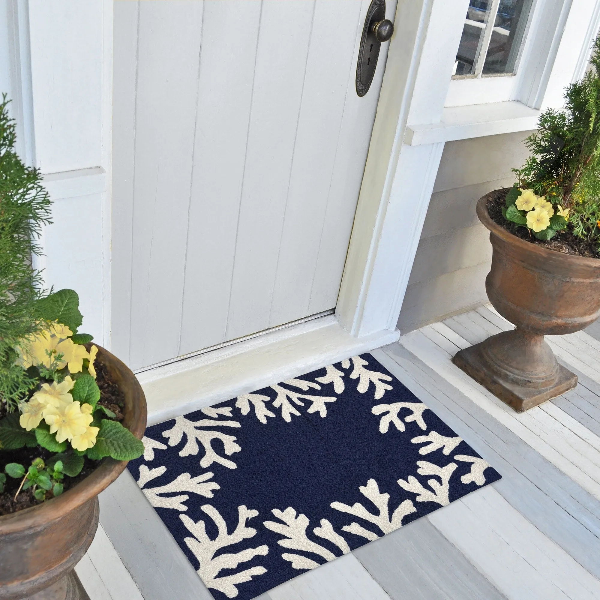 Liora Manne Capri Coral Border Indoor/Outdoor Rug
