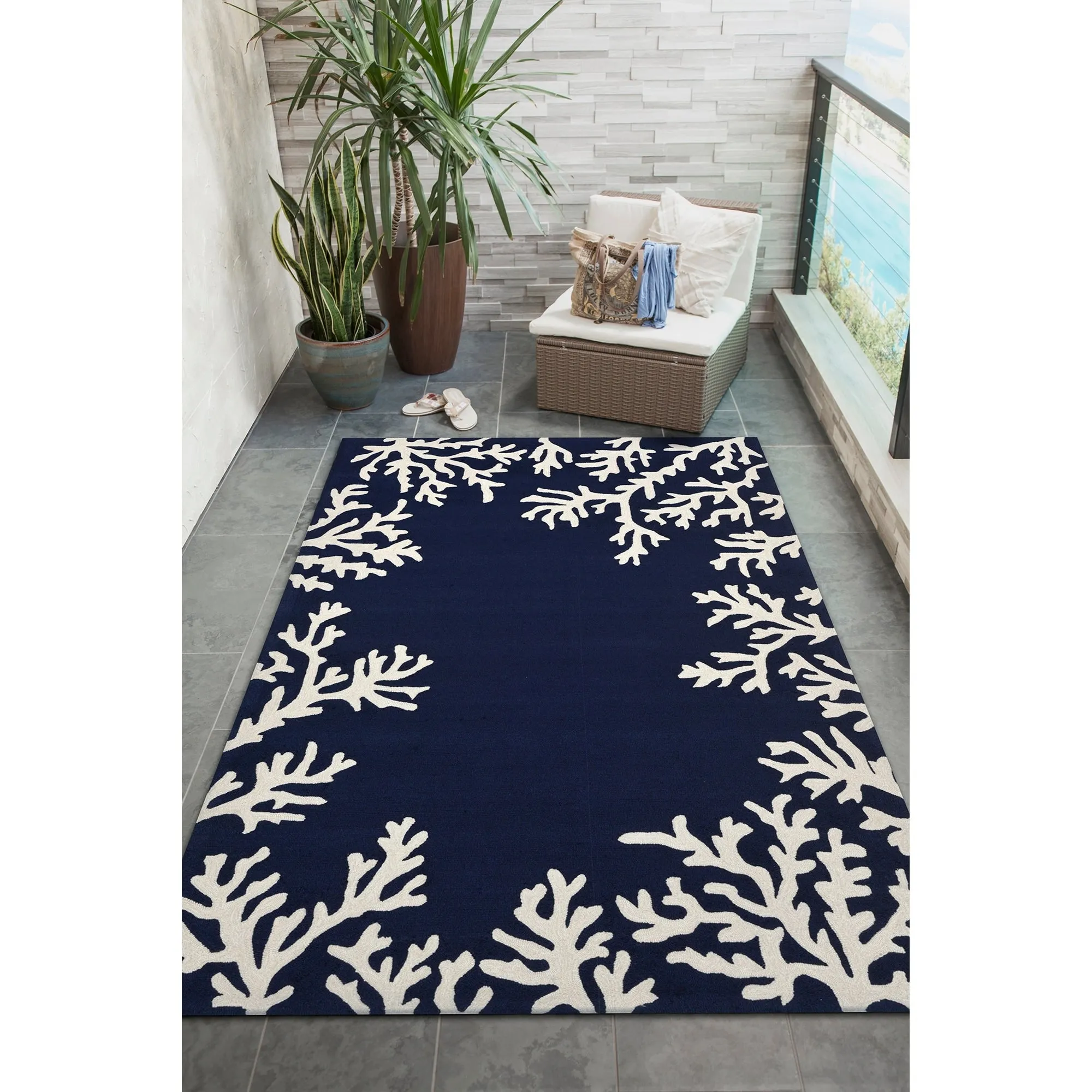 Liora Manne Capri Coral Border Indoor/Outdoor Rug