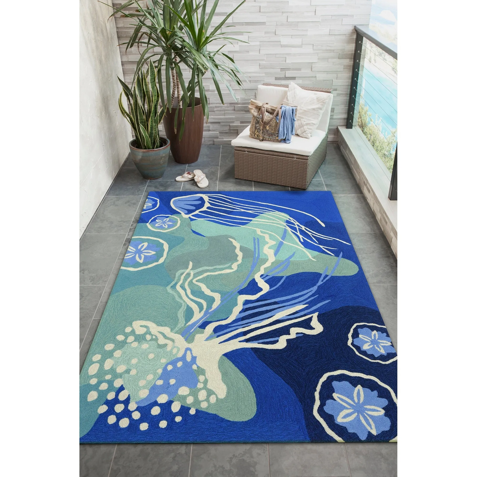 Liora Manne Capri Jelly Fish Indoor/Outdoor Rug Ocean