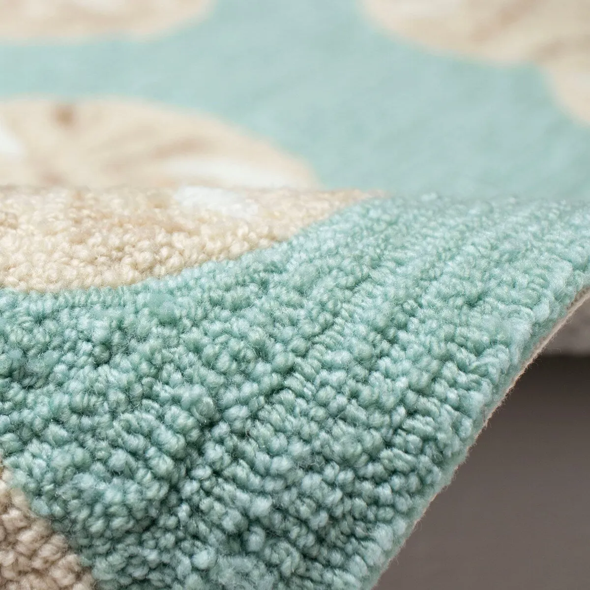 Liora Manne Capri Sea Biscuit Indoor/Outdoor Area Rug