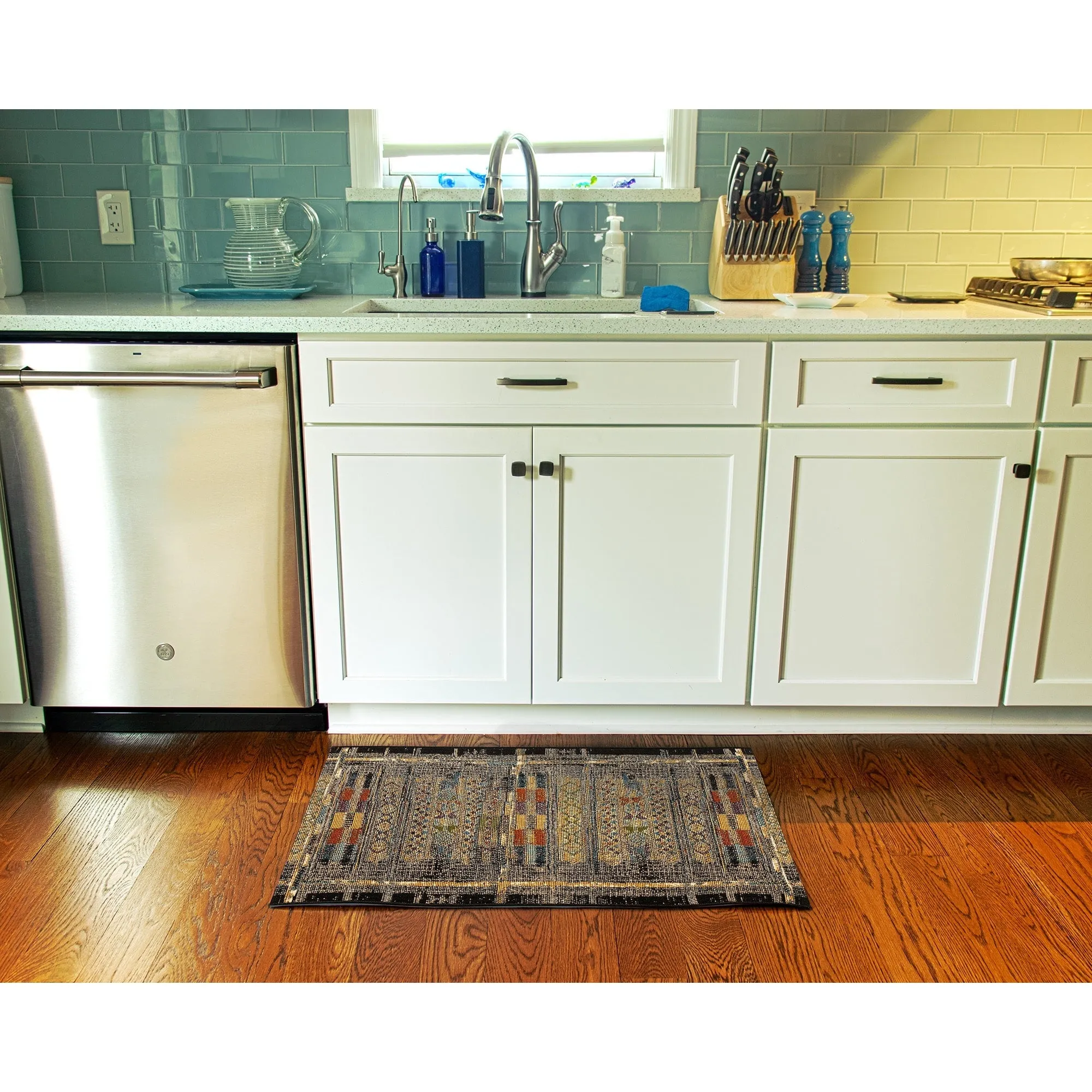 Liora Manne Esencia Tribal Stripe Indoor/Outdoor Mat