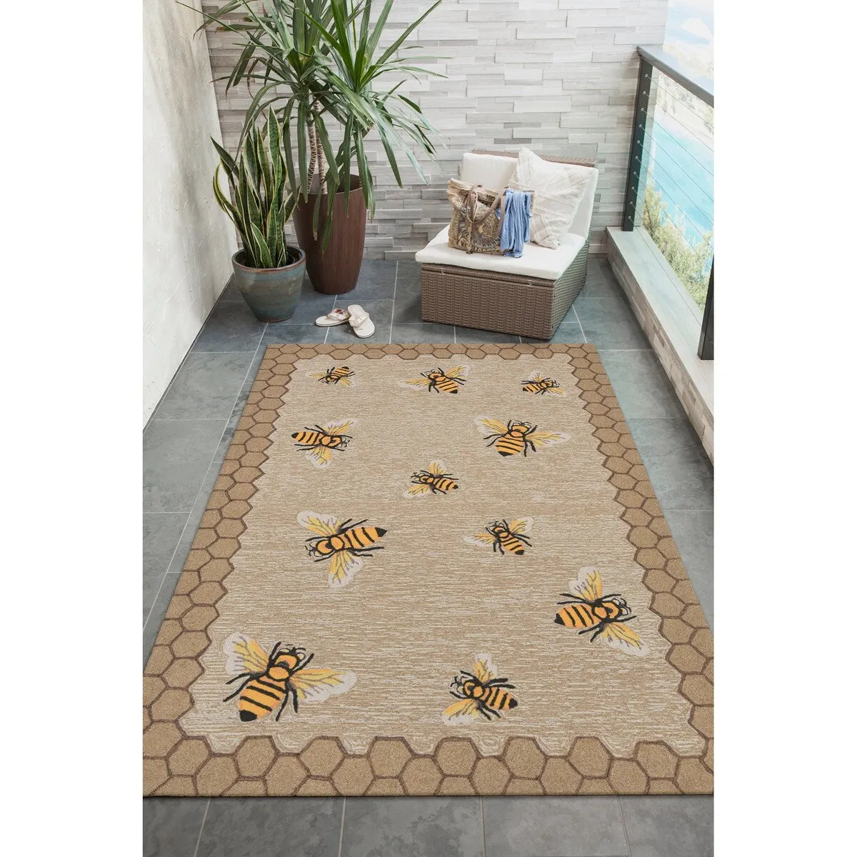 Liora Manne Frontporch Honeycomb Bee Indoor/Outdoor Rug