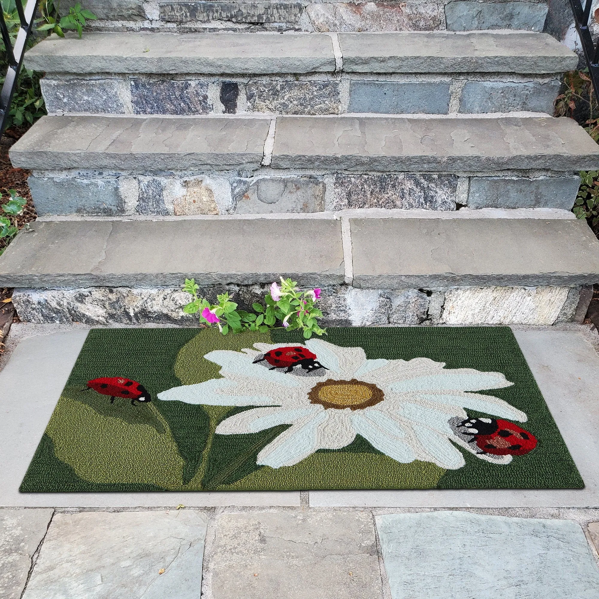 Liora Manne Frontporch Ladybugs Indoor/Outdoor Rug