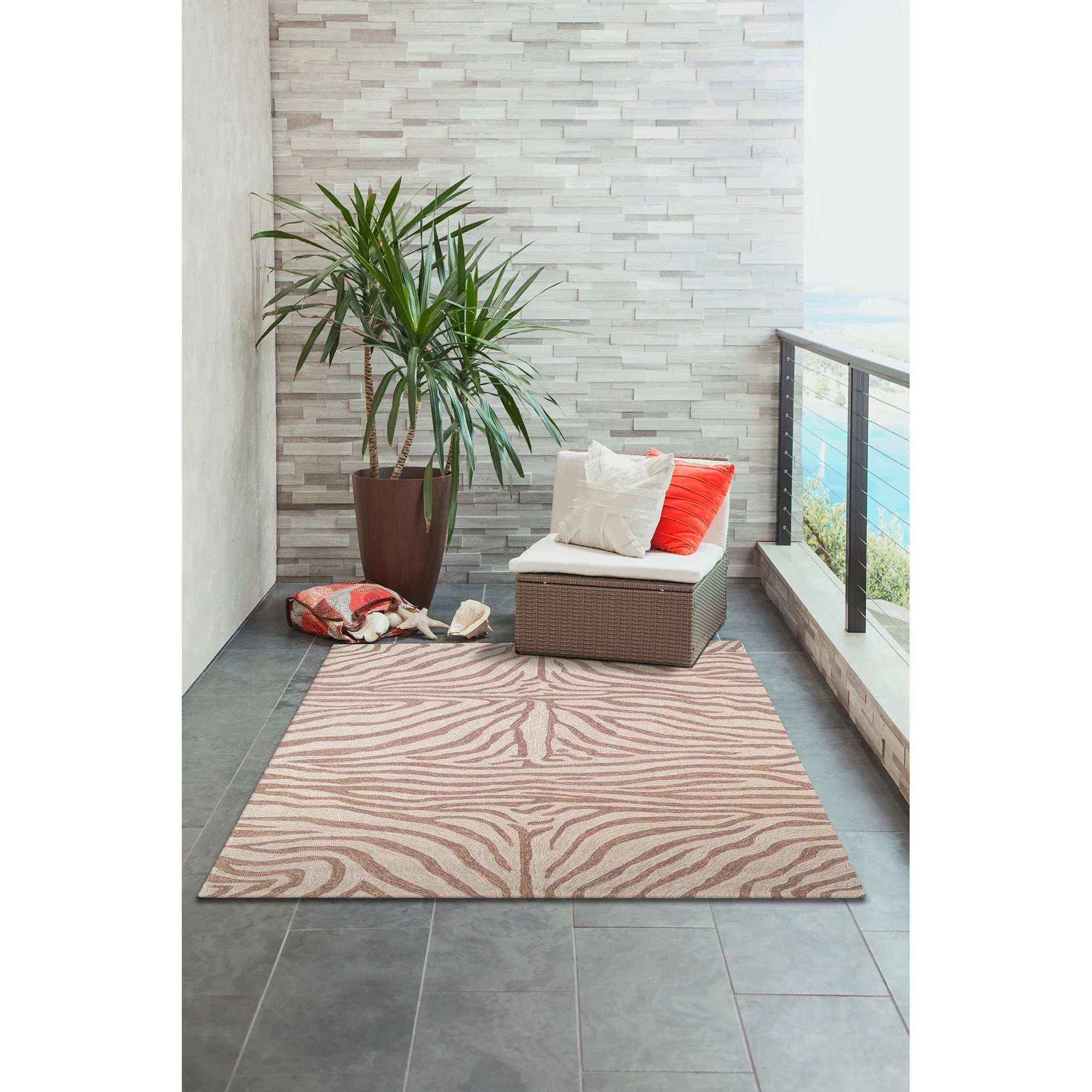 Liora Manne Ravella Zebra Indoor/Outdoor Rug