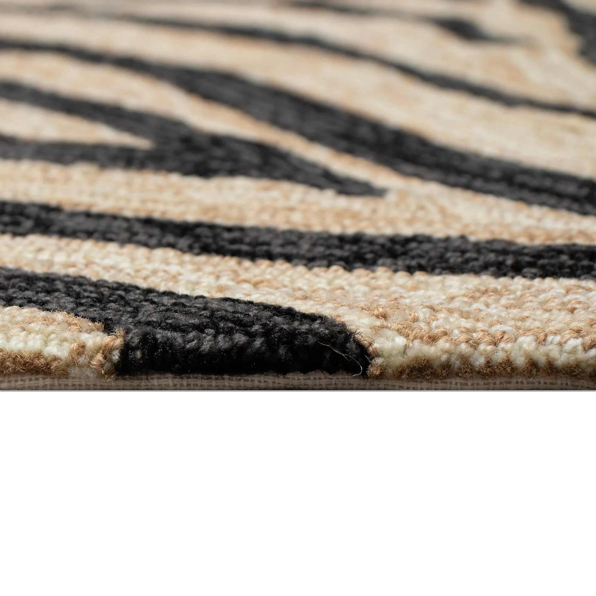 Liora Manne Ravella Zebra Indoor/Outdoor Rug