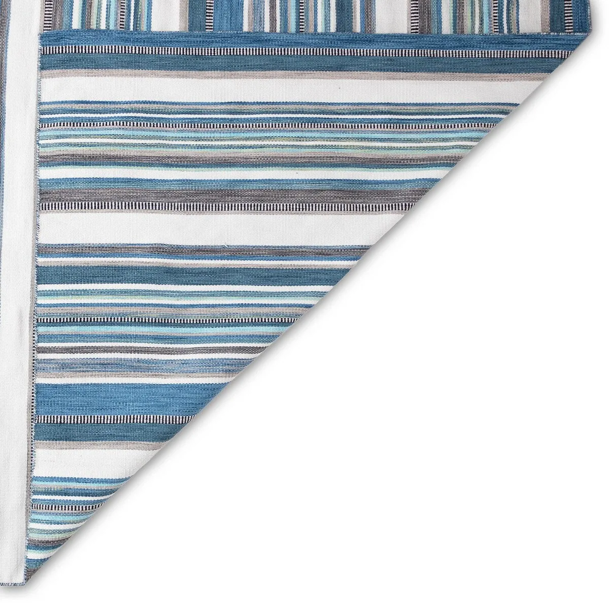 Liora Manne Sonoma Malibu Stripe Hand-woven Indoor/ Outdoor Area Rug