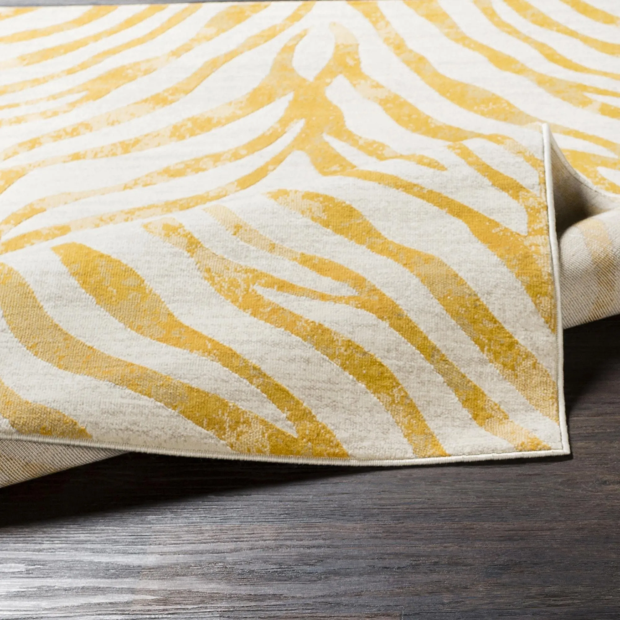 Livabliss City Minimalist Animal Area Rug