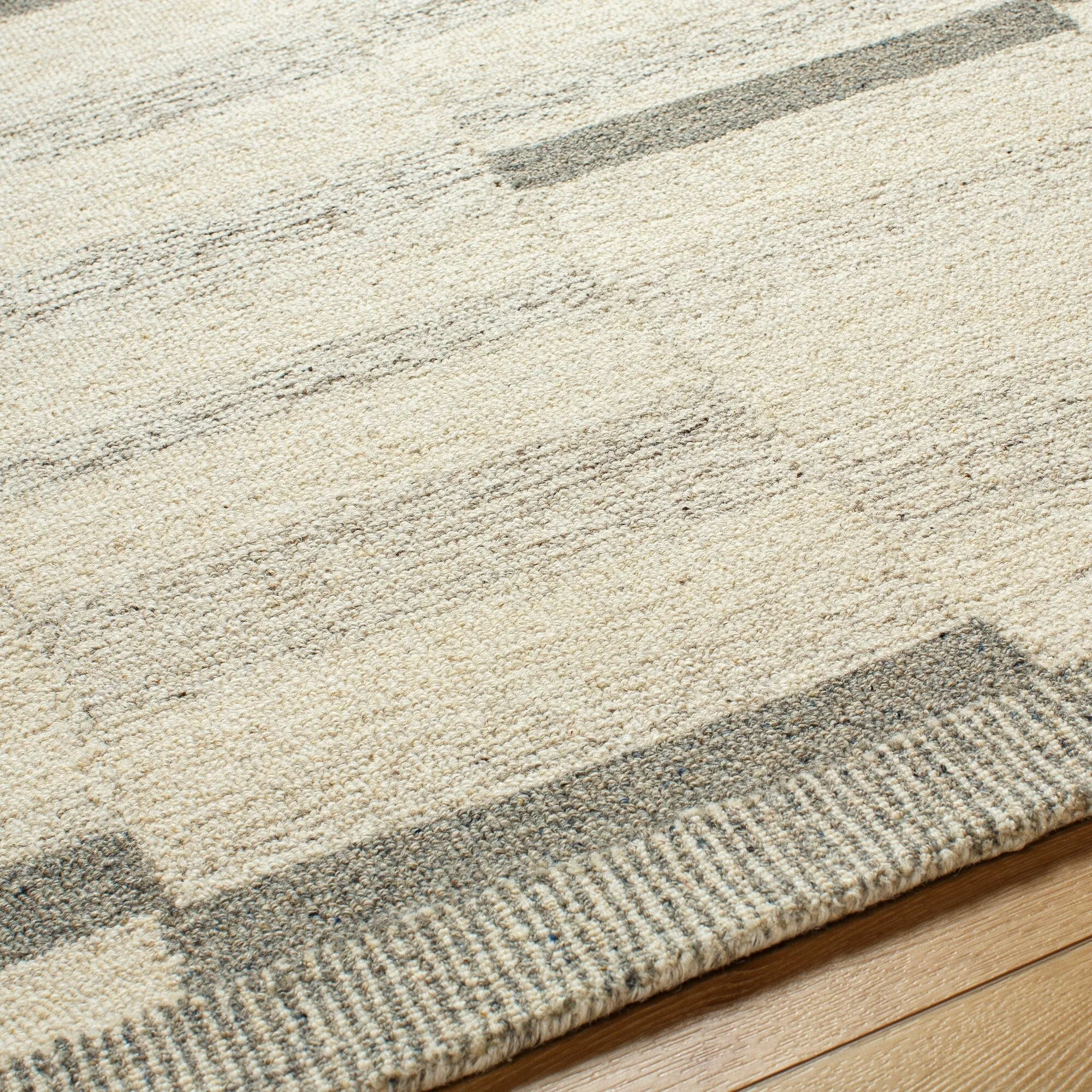 Livabliss Cordoba Hand Tufted Geometric Wool Rug
