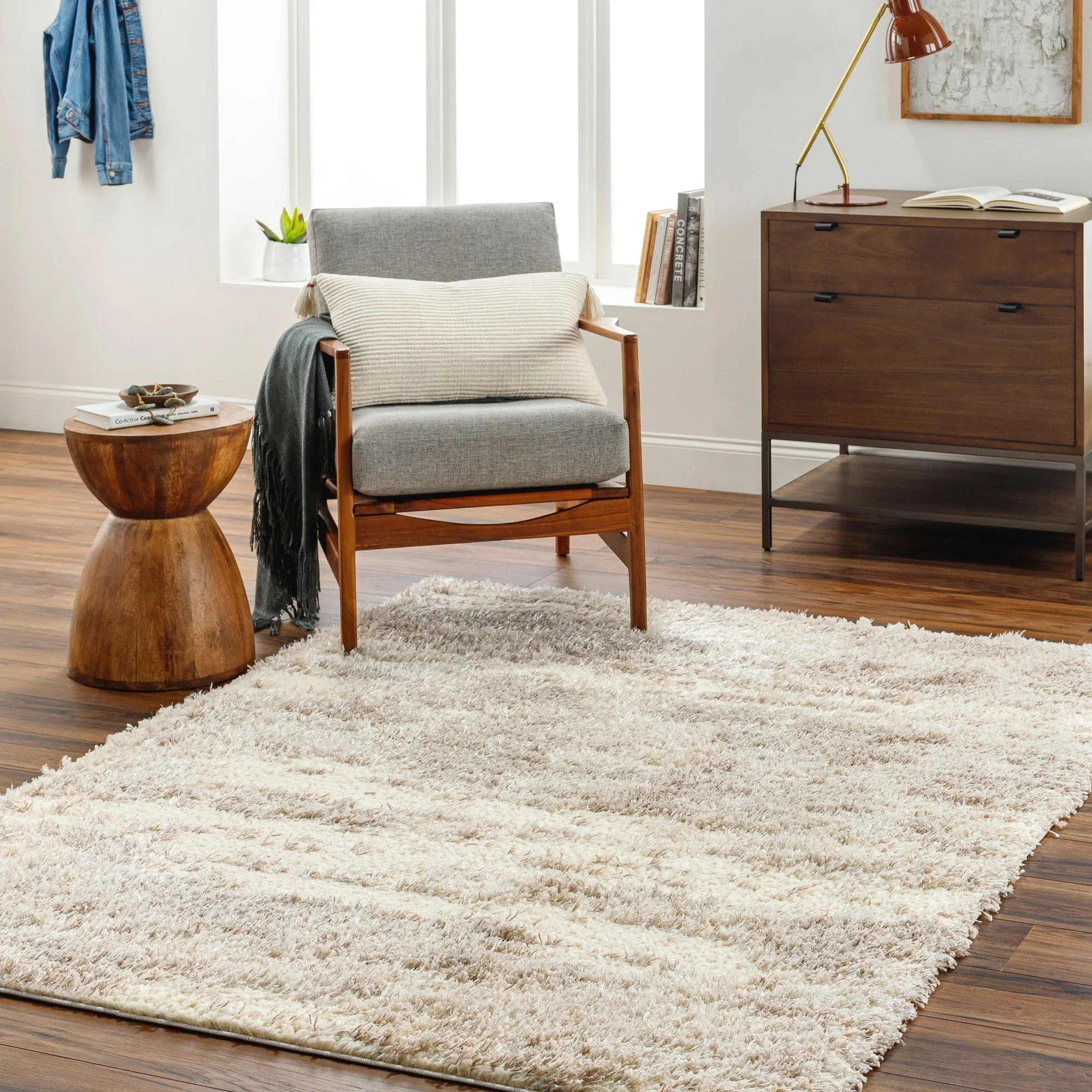Livabliss Everton Modern Abstract Plush Area Rug
