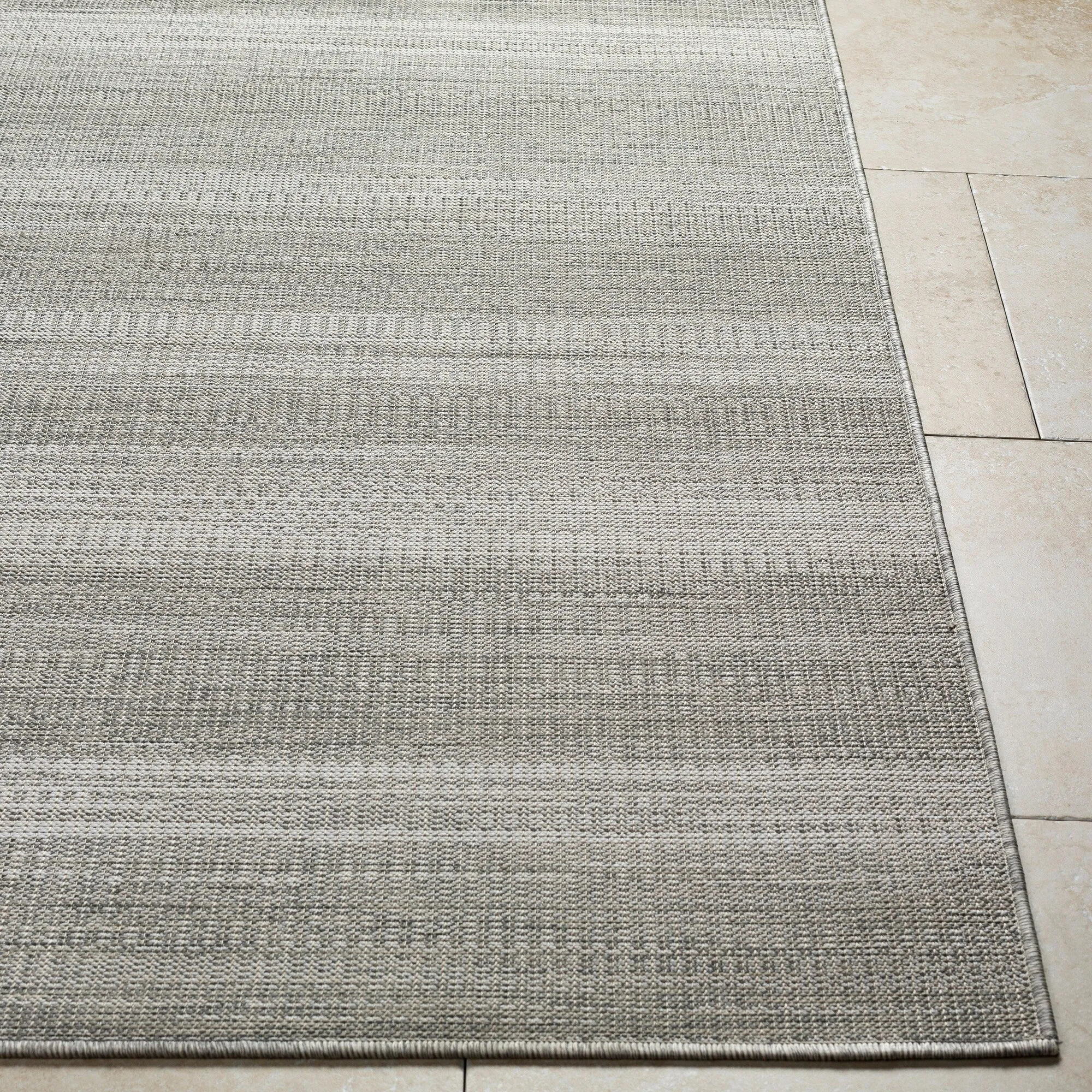 Livabliss Hampton Indoor/ Outdoor Ombre Striped Area Rug