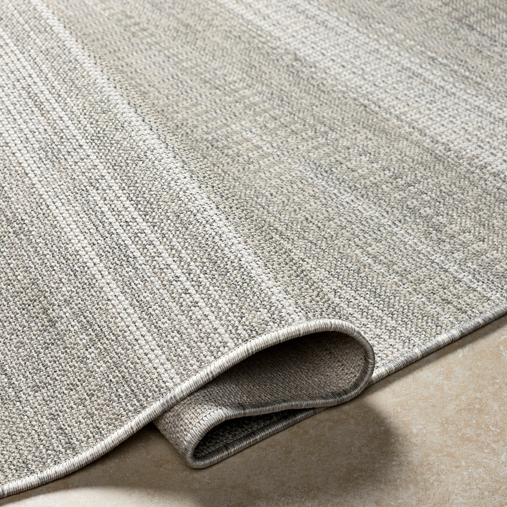 Livabliss Hampton Indoor/ Outdoor Ombre Striped Area Rug