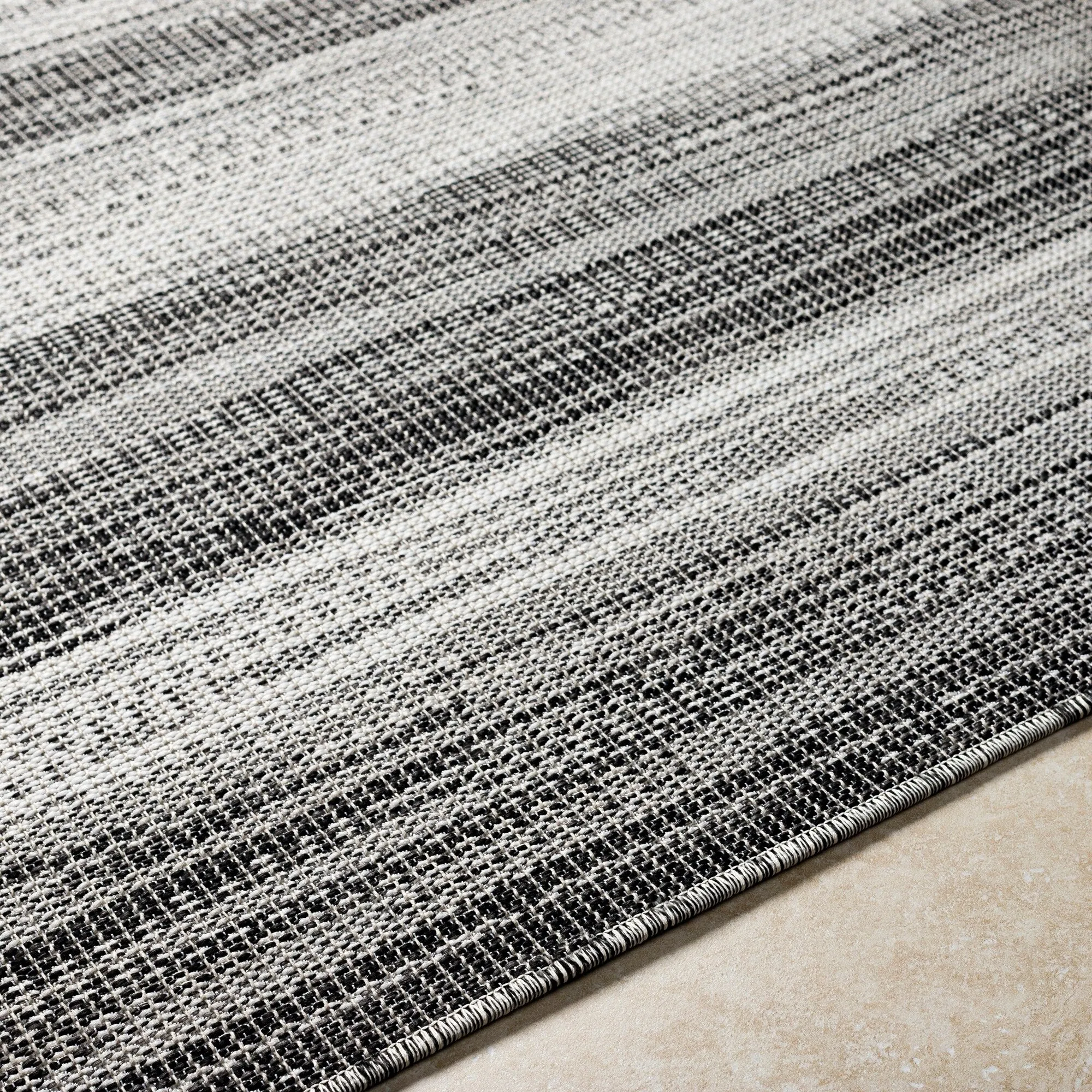 Livabliss Hampton Indoor/ Outdoor Ombre Striped Area Rug
