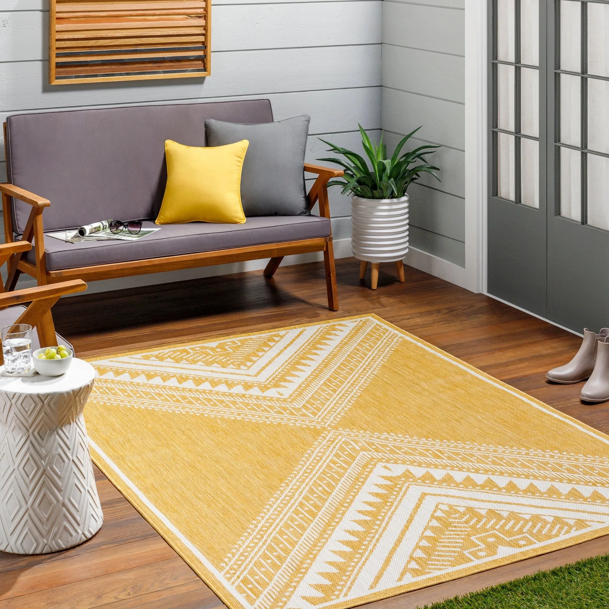 Livabliss Searia Indoor/ Outdoor Boho Diamond Area Rug