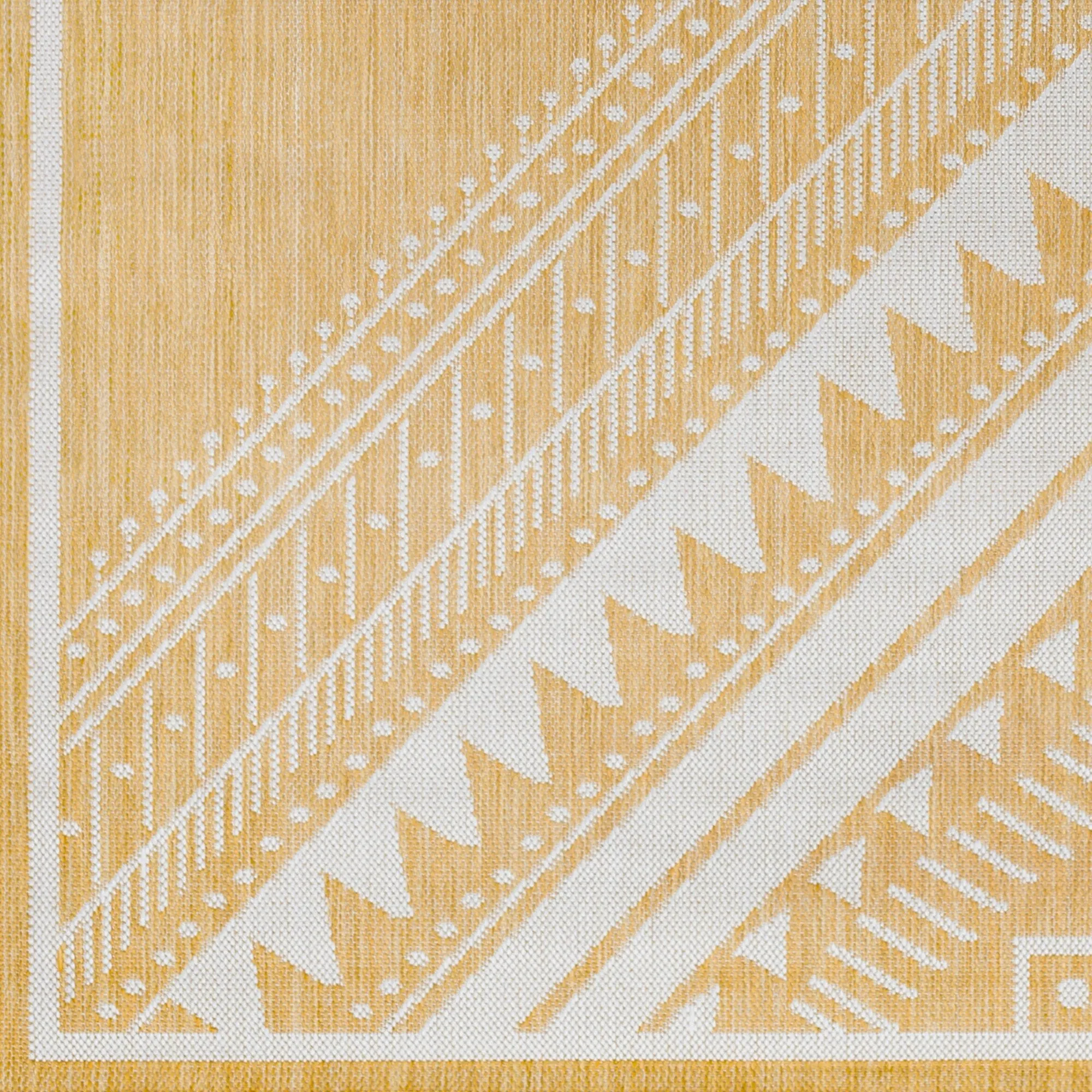 Livabliss Searia Indoor/ Outdoor Boho Diamond Area Rug