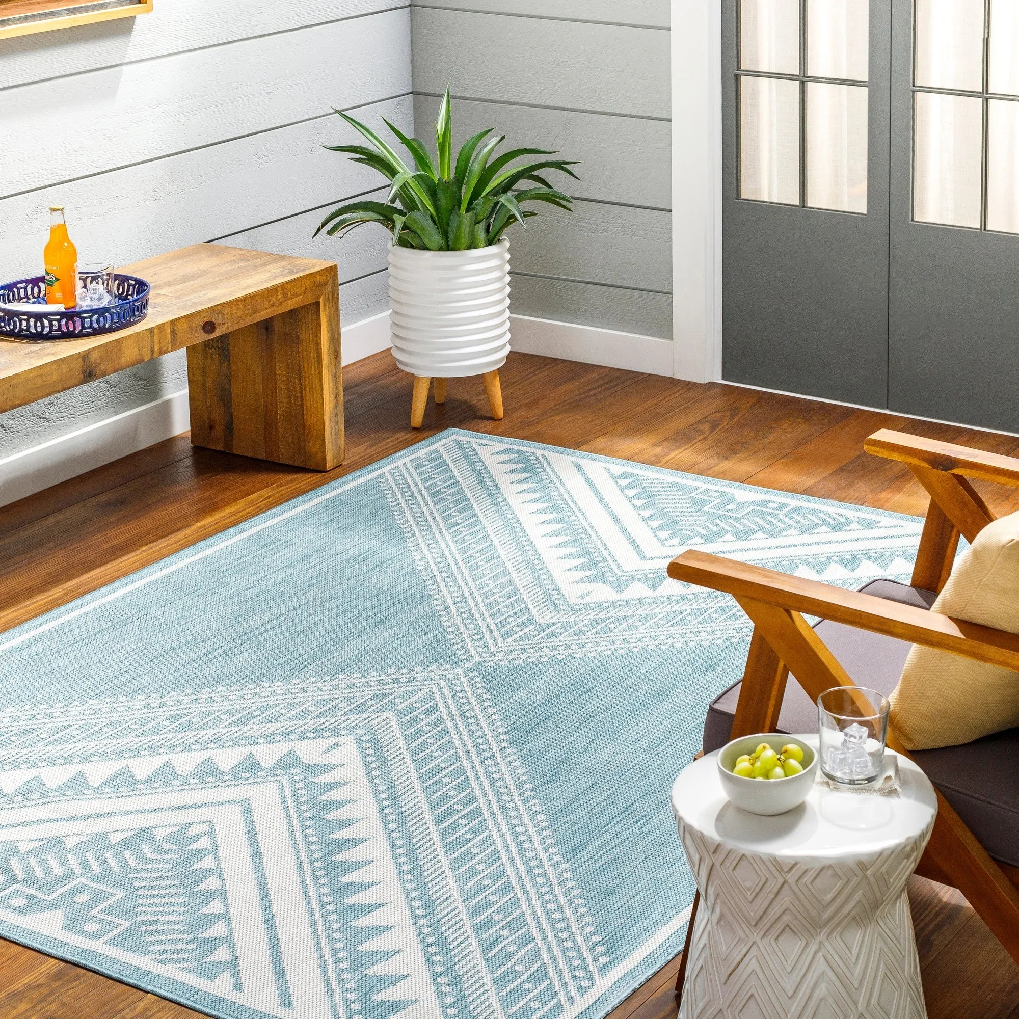 Livabliss Searia Indoor/ Outdoor Boho Diamond Area Rug